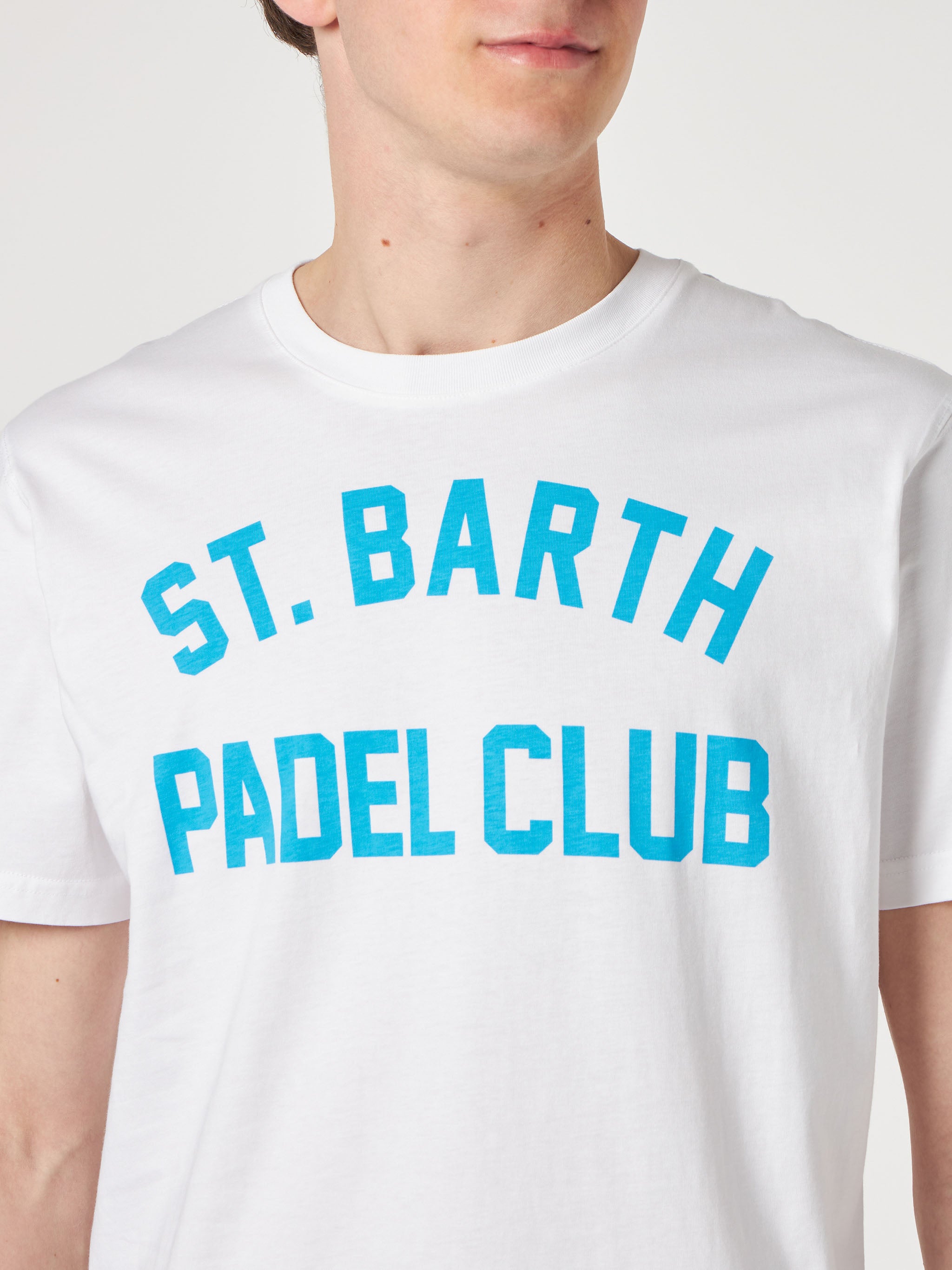 t-shirt-mc2-saint-barth-padel-club-da-uomo-in-cotone-bianco-con-stampa-bluette-e image 3
