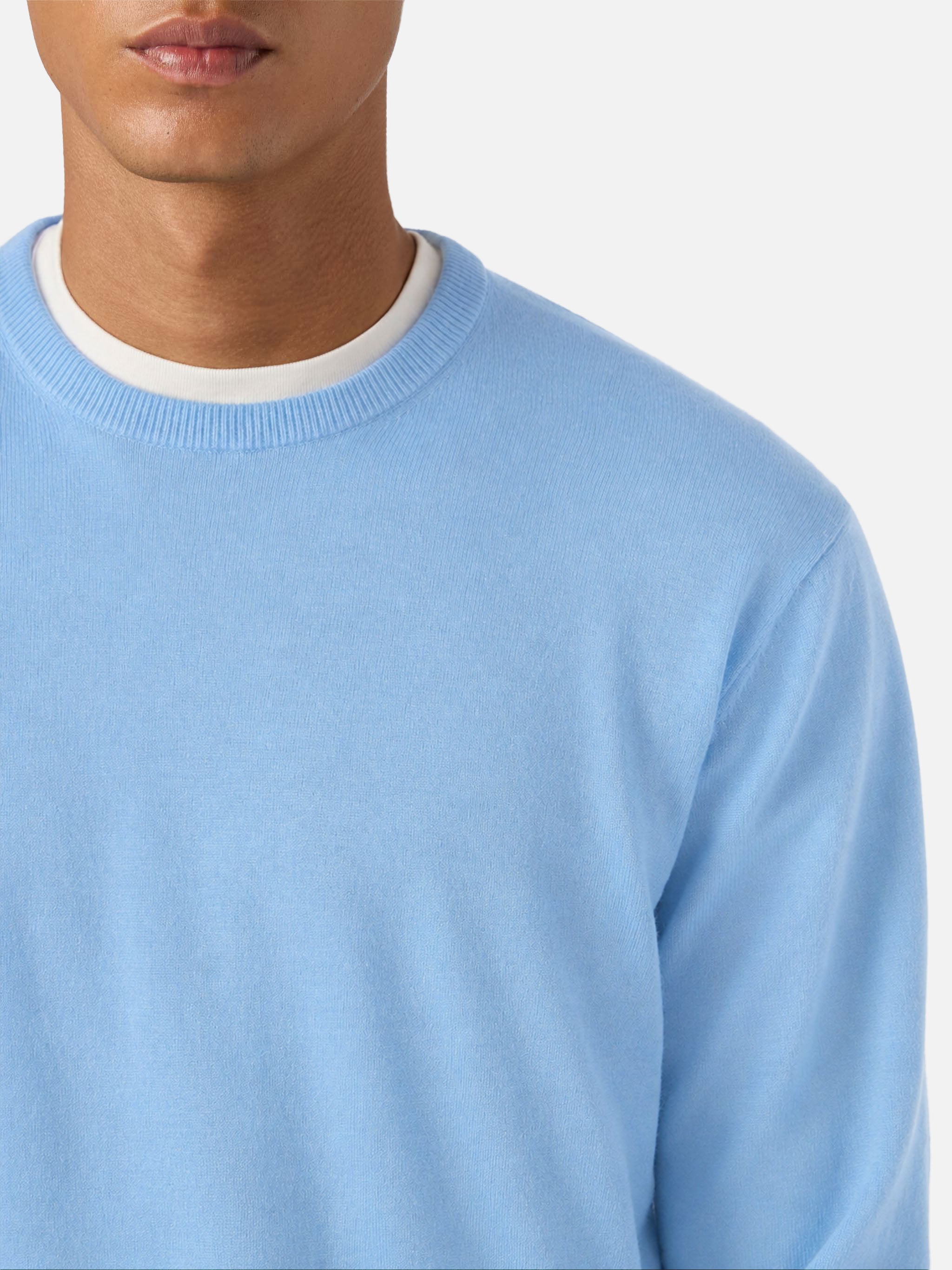 mc2-saint-barth-maglione-uomo-regent-in-100-lana-merino-azzurra image 2