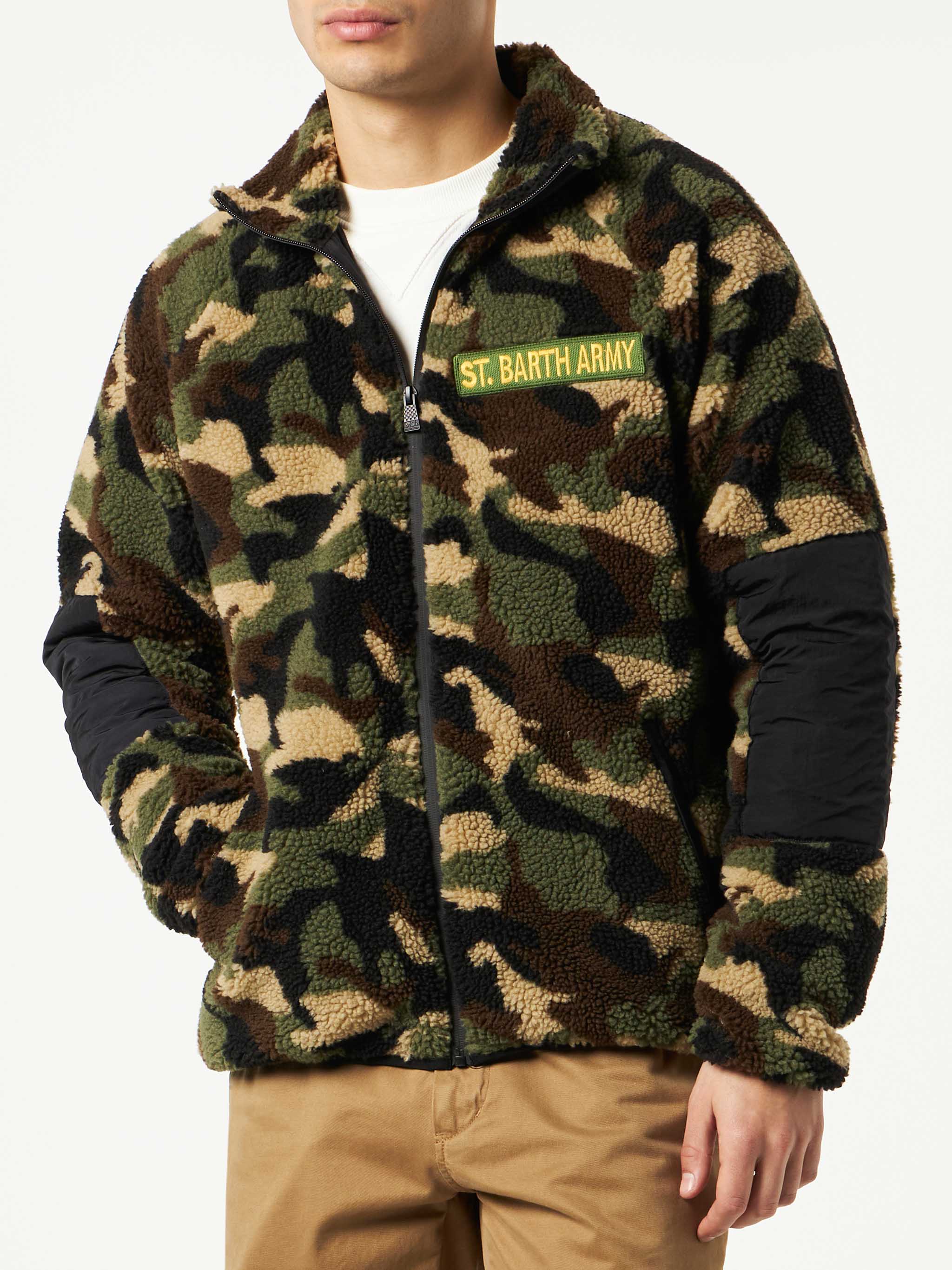 mc2-saint-barth-giacca-uomo-in-sherpa-mimetica-con-toppa-st-barth-army-e-tasca-f image 2