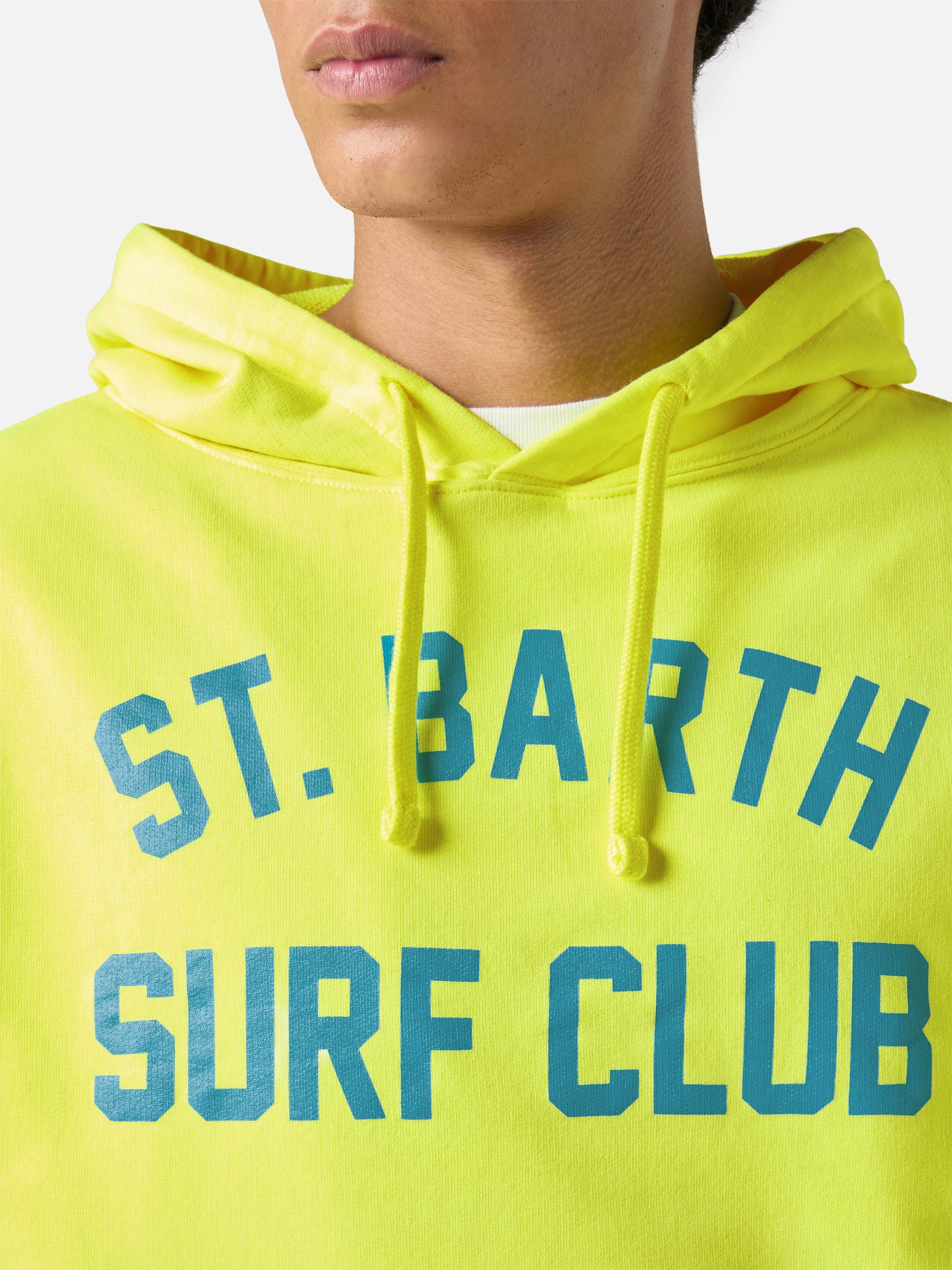mc2-saint-barth-felpa-manhattan-surf-club-in-cotone-gialla-con-cappuccio image 2