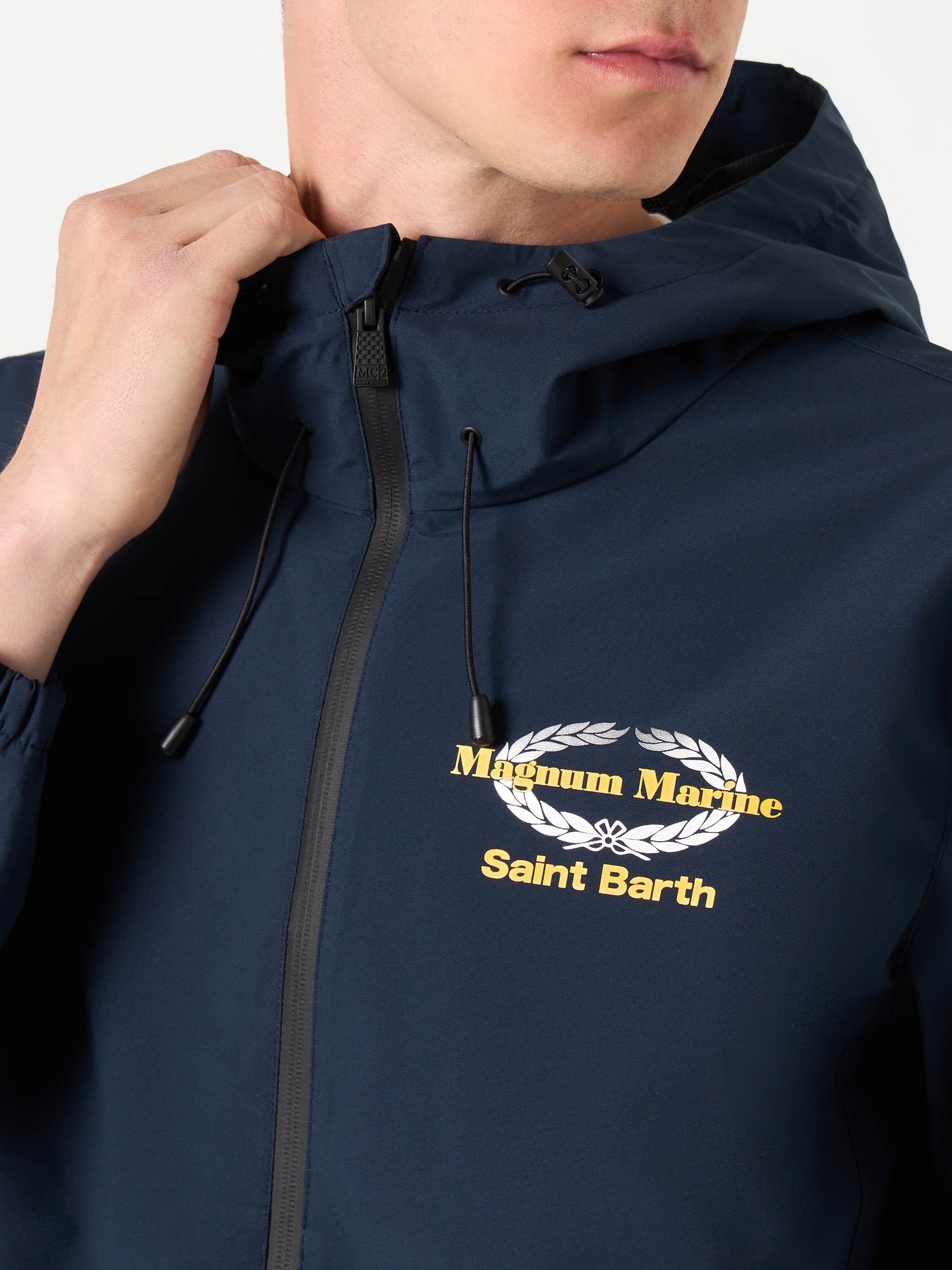 mc2-saint-barth-kauris-giacca-uomo-blu-tecnica-con-cappuccio-special-edition image 3