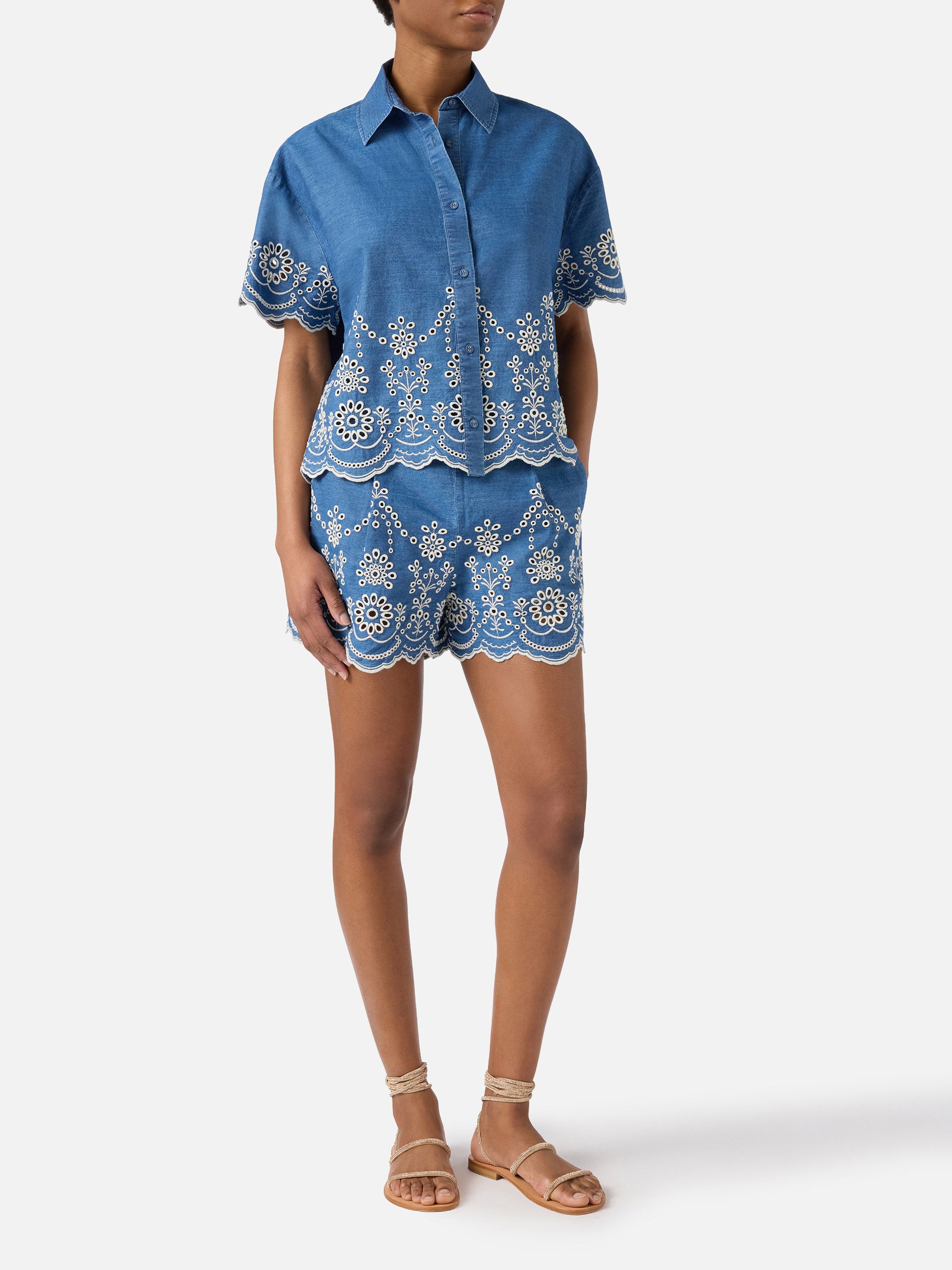 mc2-saint-barth-camicia-donna-clementine-chambray-blu-con-ricamo-floreale image 4
