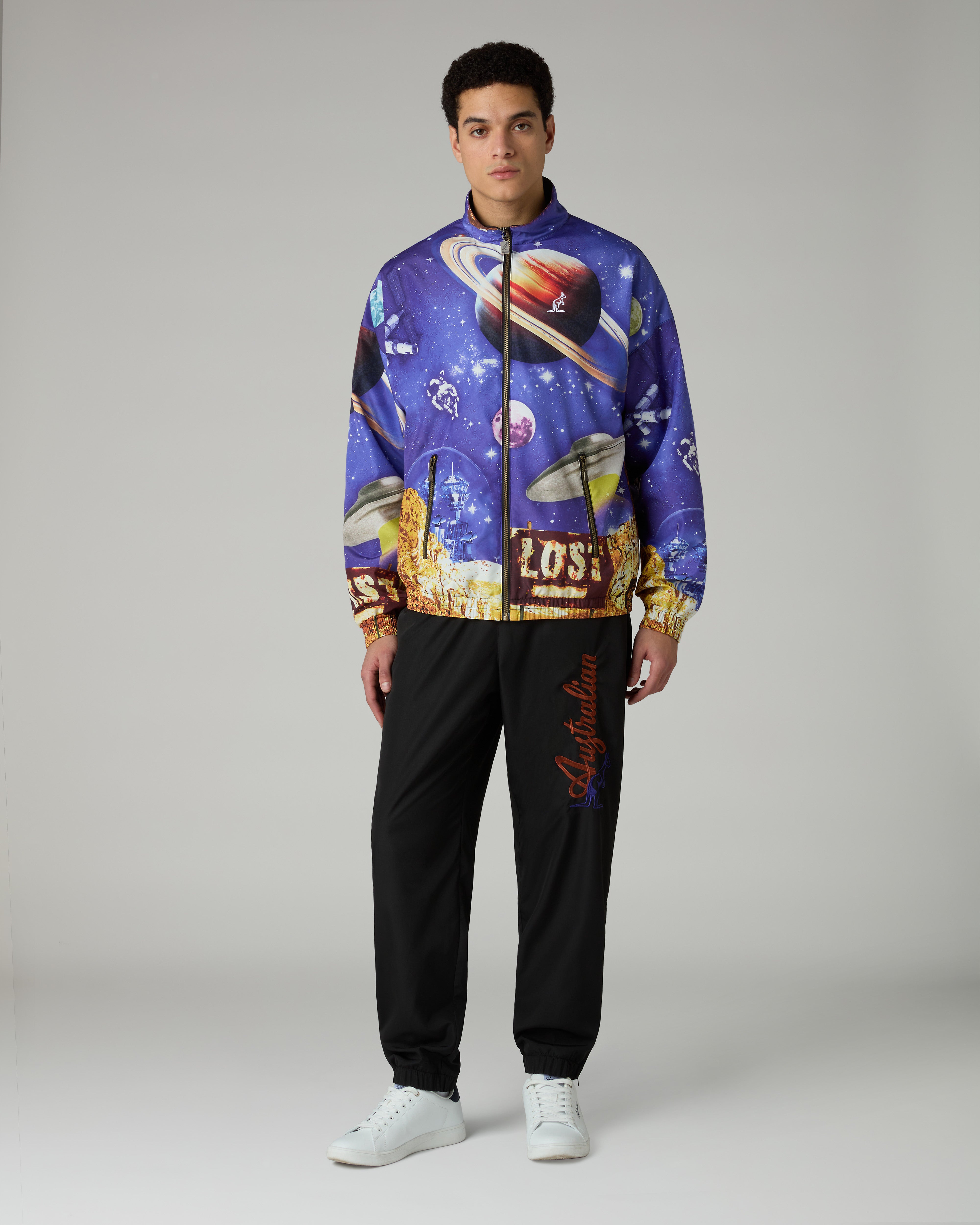 australian-lost-track-jacket-giacca-smash-superleggera-con-stampa-nera image 2