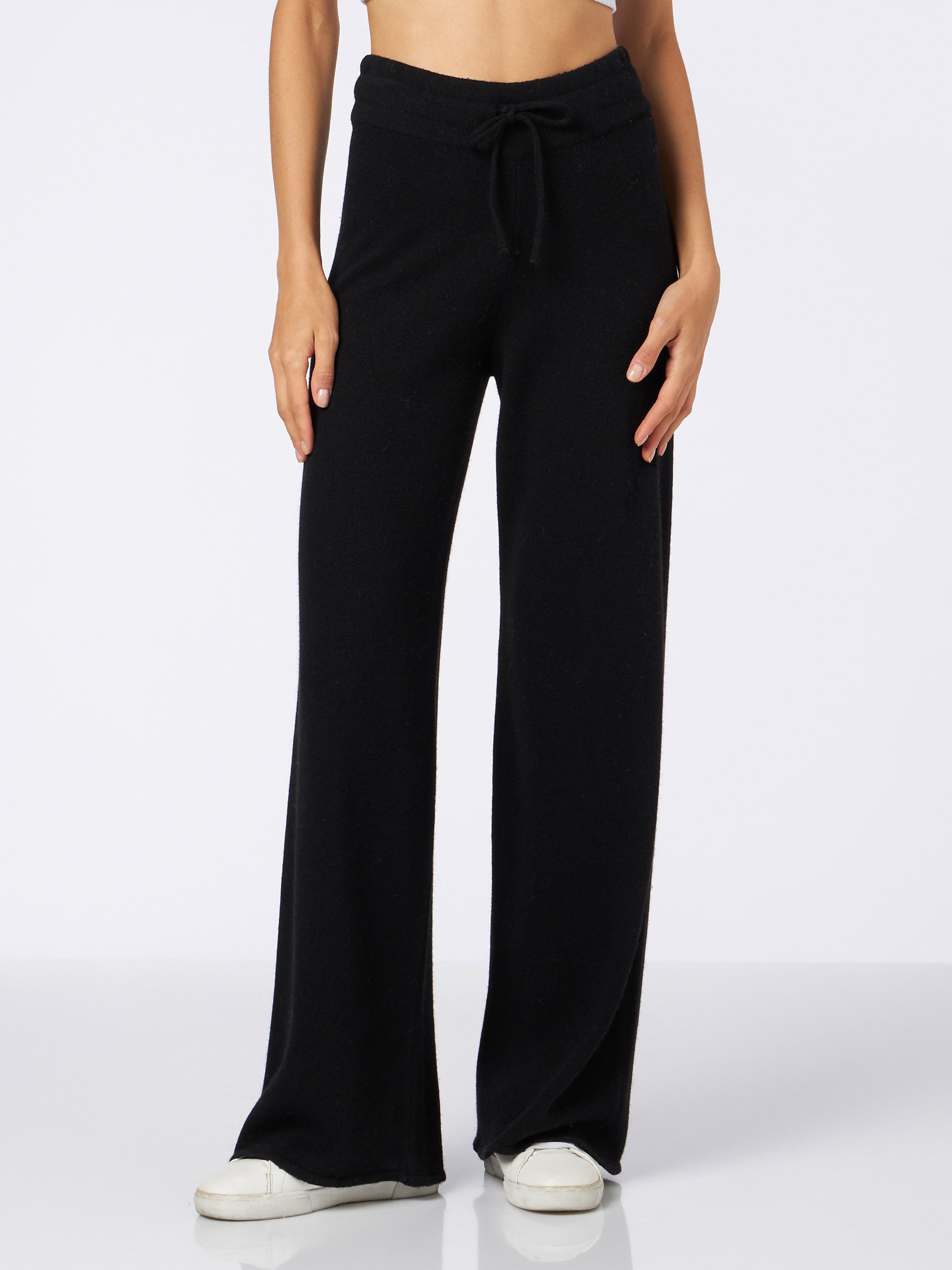 mc2-saint-barth-savine-pantalone-a-palazzo-nero-in-maglia-misto-cashmere image 1