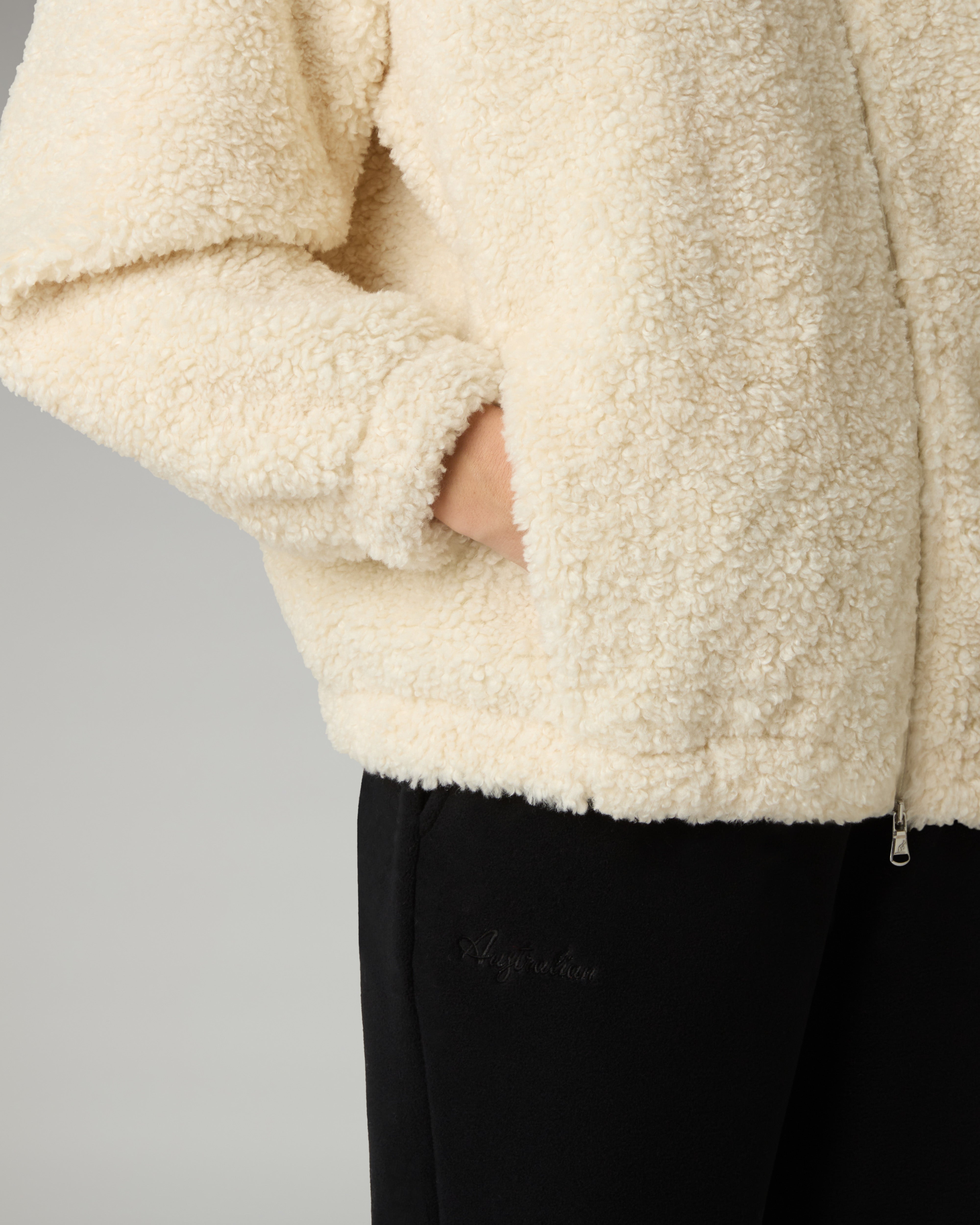 australian-teddy-tracksuit-tuta-in-teddy-latte image 6