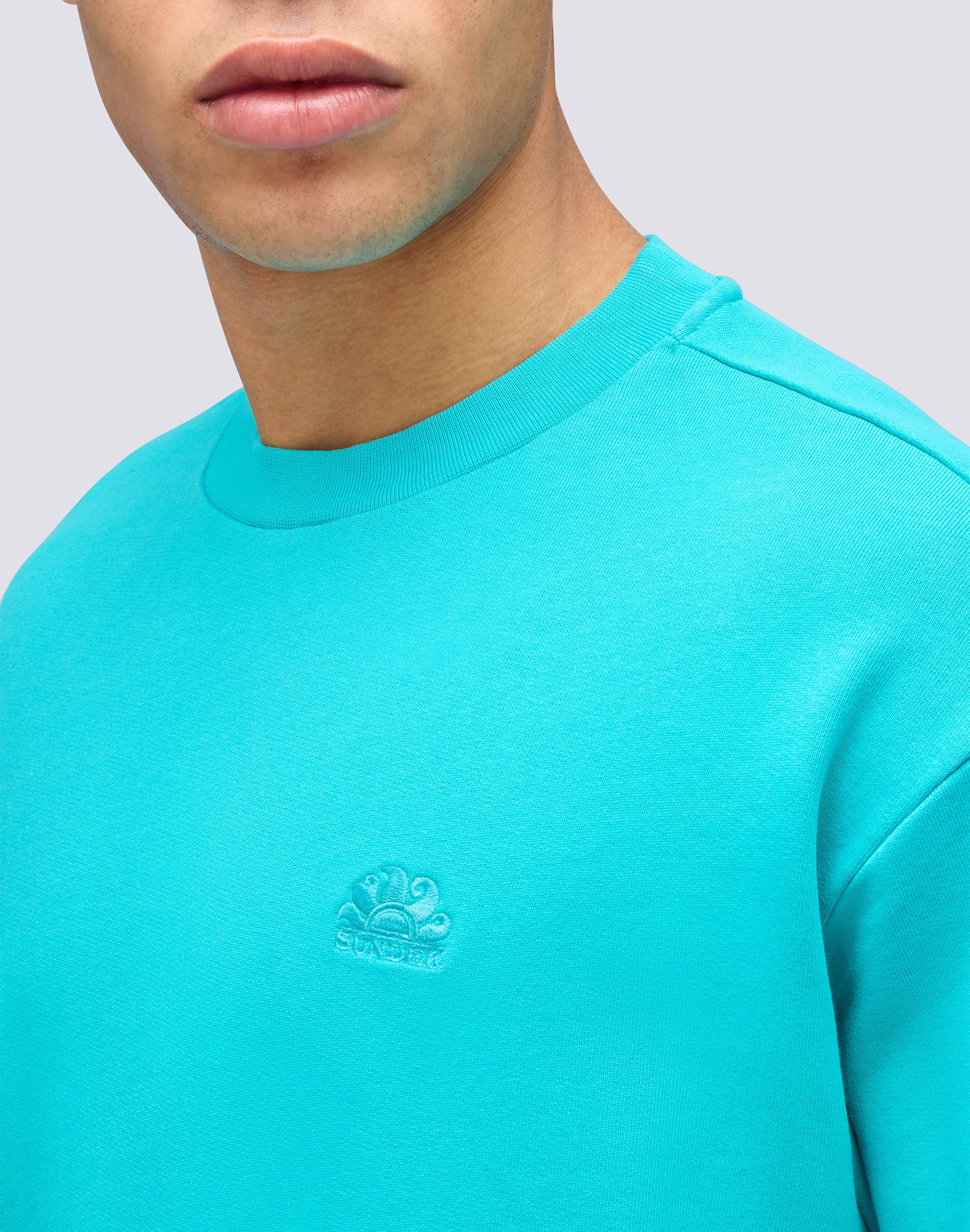 sundek-felpa-uomo-girocollo-logo-ricamato-regular-fit image 4