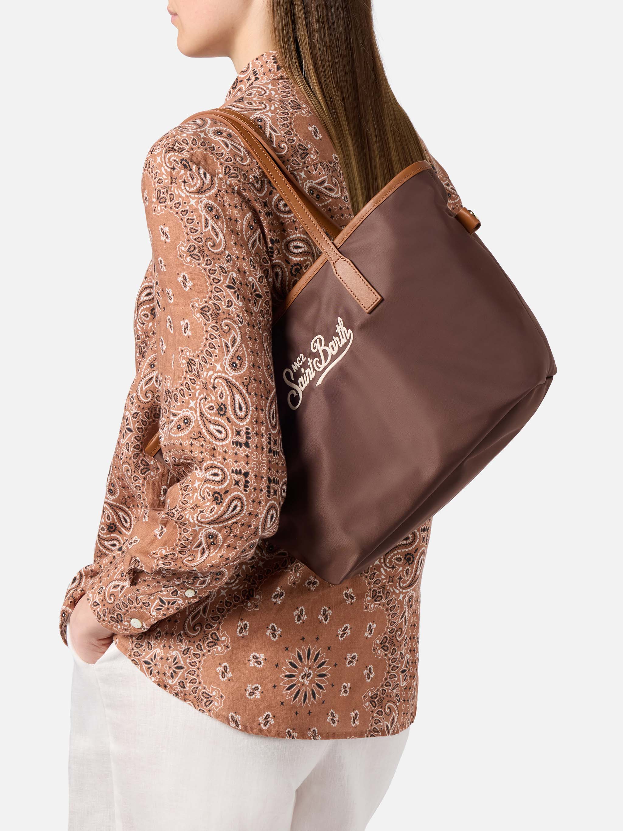 mc2-saint-barth-city-medium-borsa-in-nylon-marrone-con-logo-ricamato image 2
