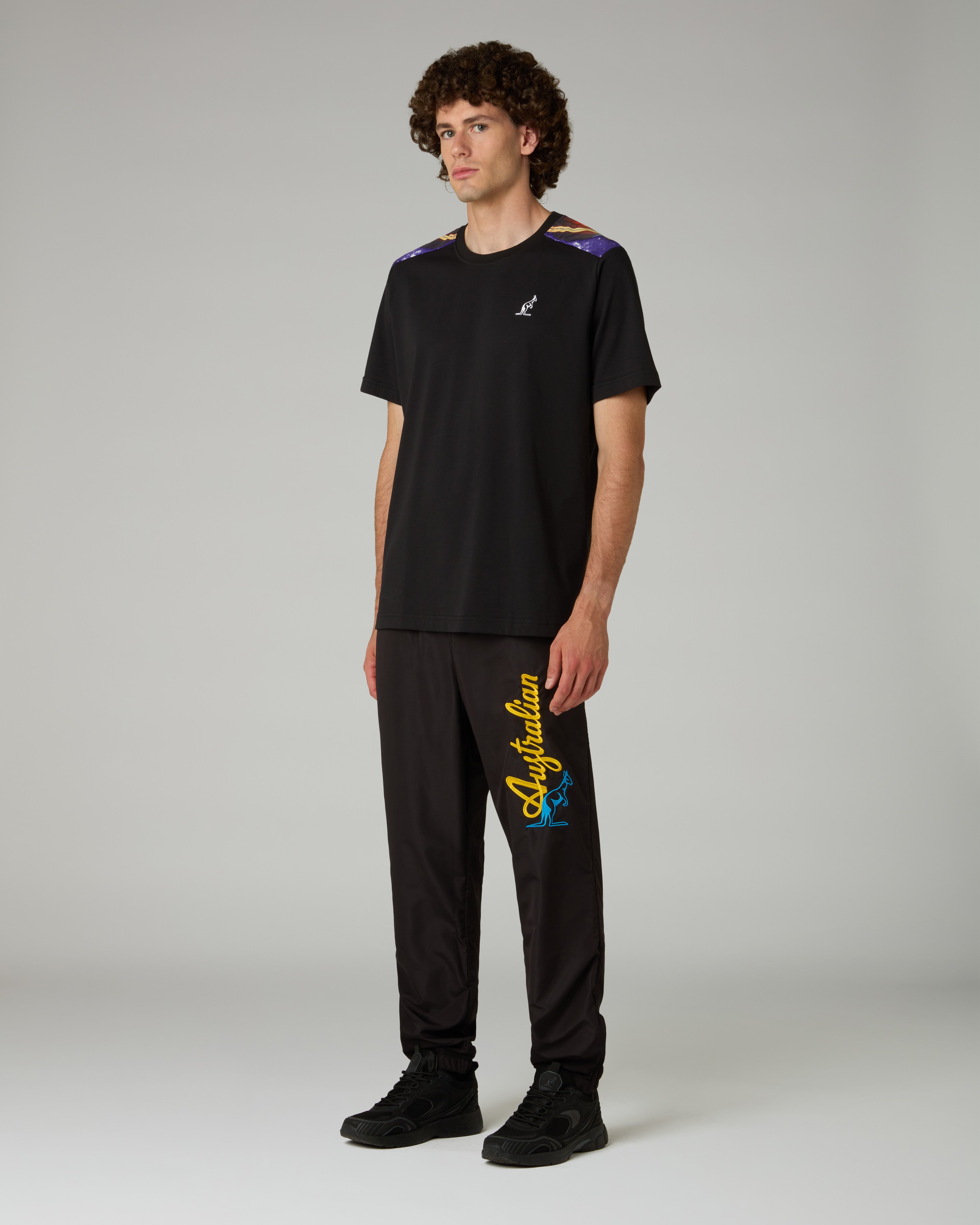 australian-lost-t-shirt-in-cotone-con-inserti-smash-e-logo-ricamato image 2