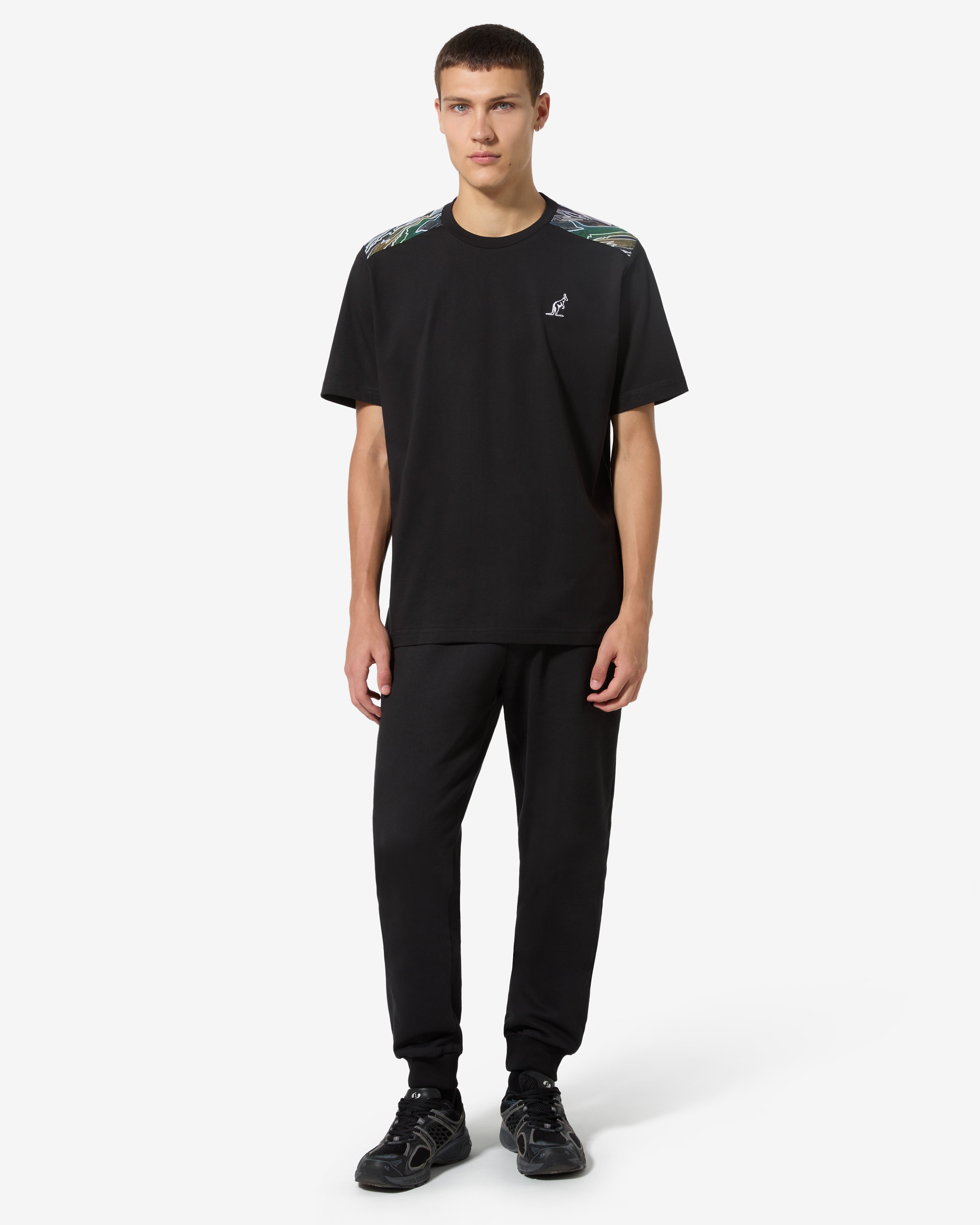 australian-goldie-insert-t-shirt-cotone-nera-inserti-spalle image 2
