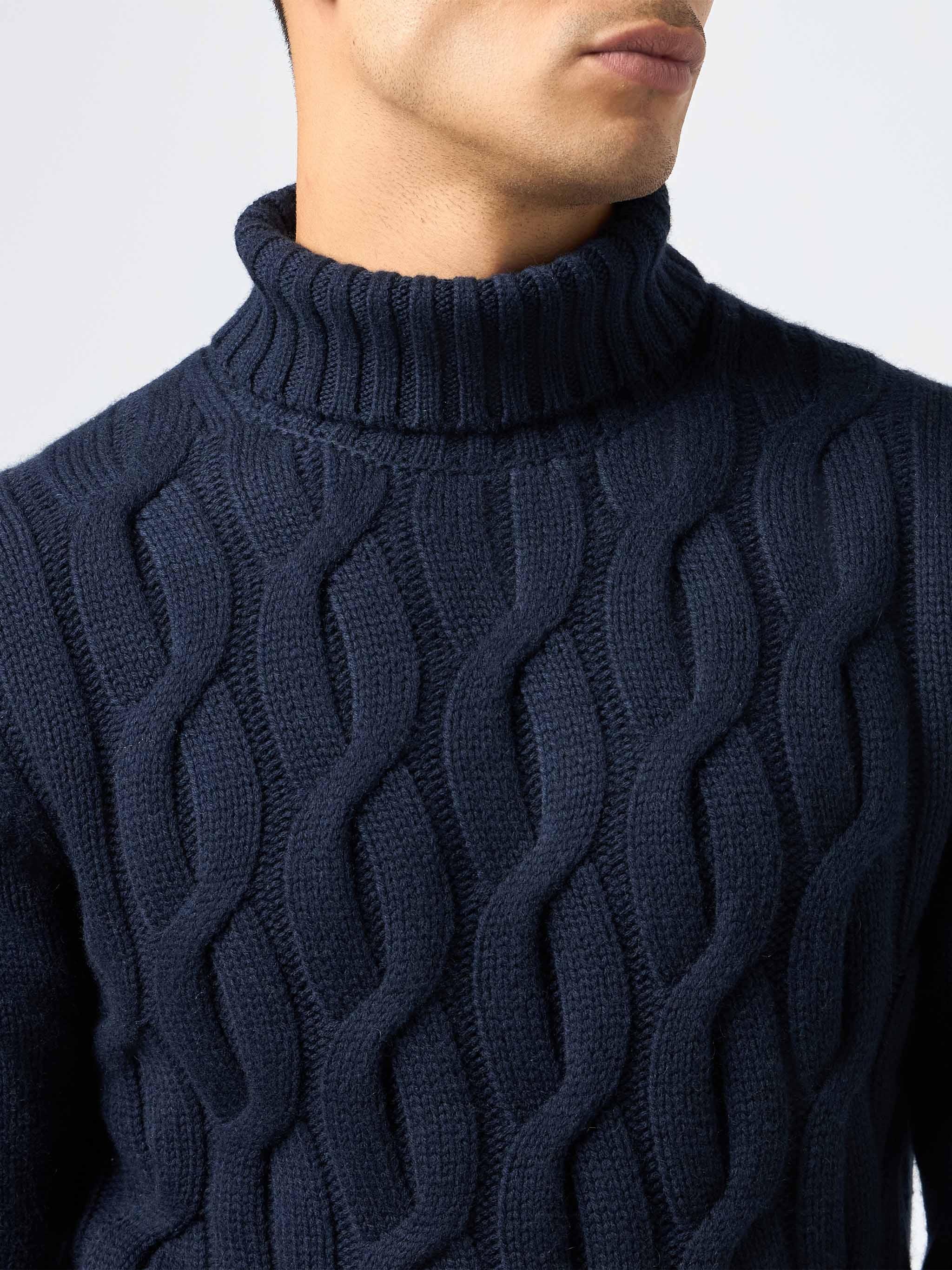 maglia-mc2-saint-barth-fisherman-in-misto-cashmere-blu-navy-con-lavorazione-a-tr image 2