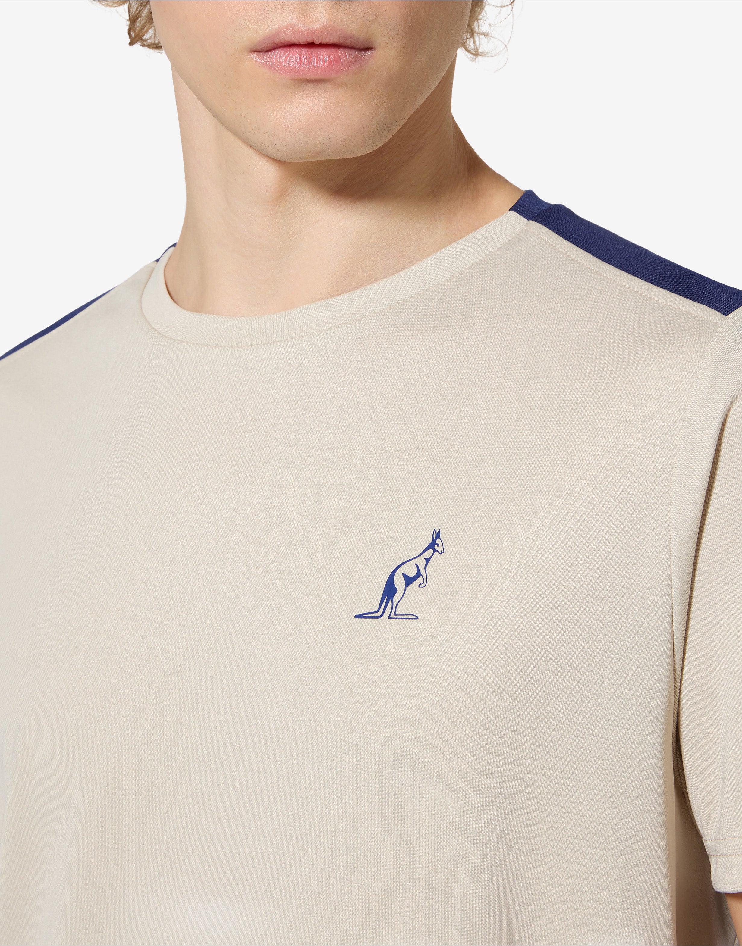 australian-energy-t-shirt-tennis-maglia-tecnica-sabbia image 4