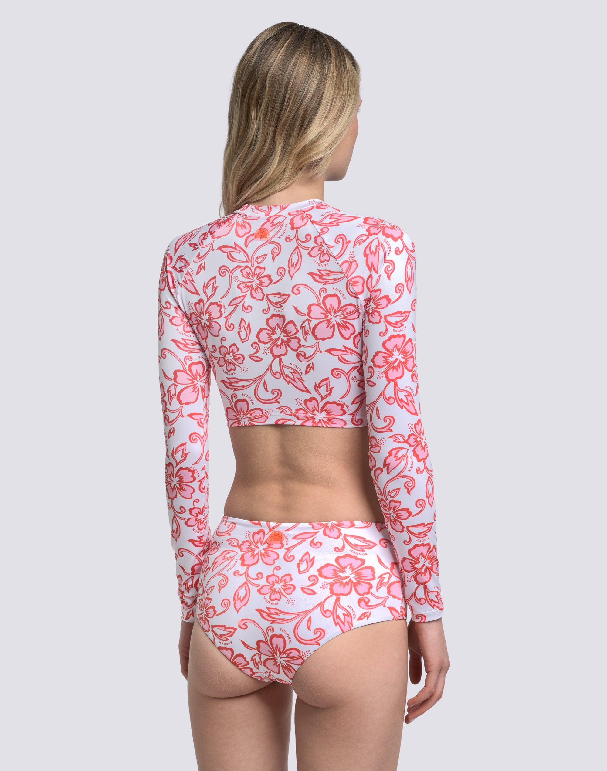 sundek-lory-rashguard-donna-con-stampa-sk23-maglia-surf-upf-50 image 5