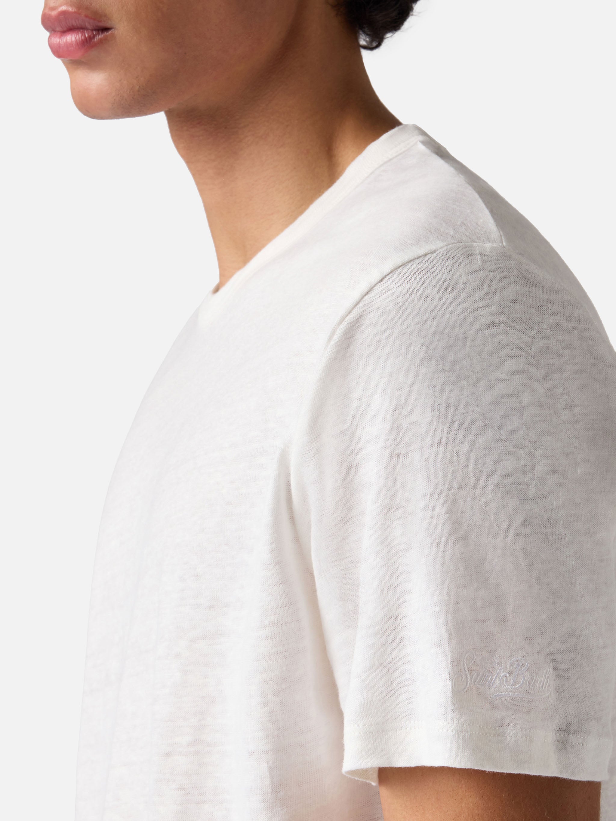 mc2-saint-barth-ecstasea-t-shirt-uomo-in-puro-lino-bianca-logo-ricamato image 3
