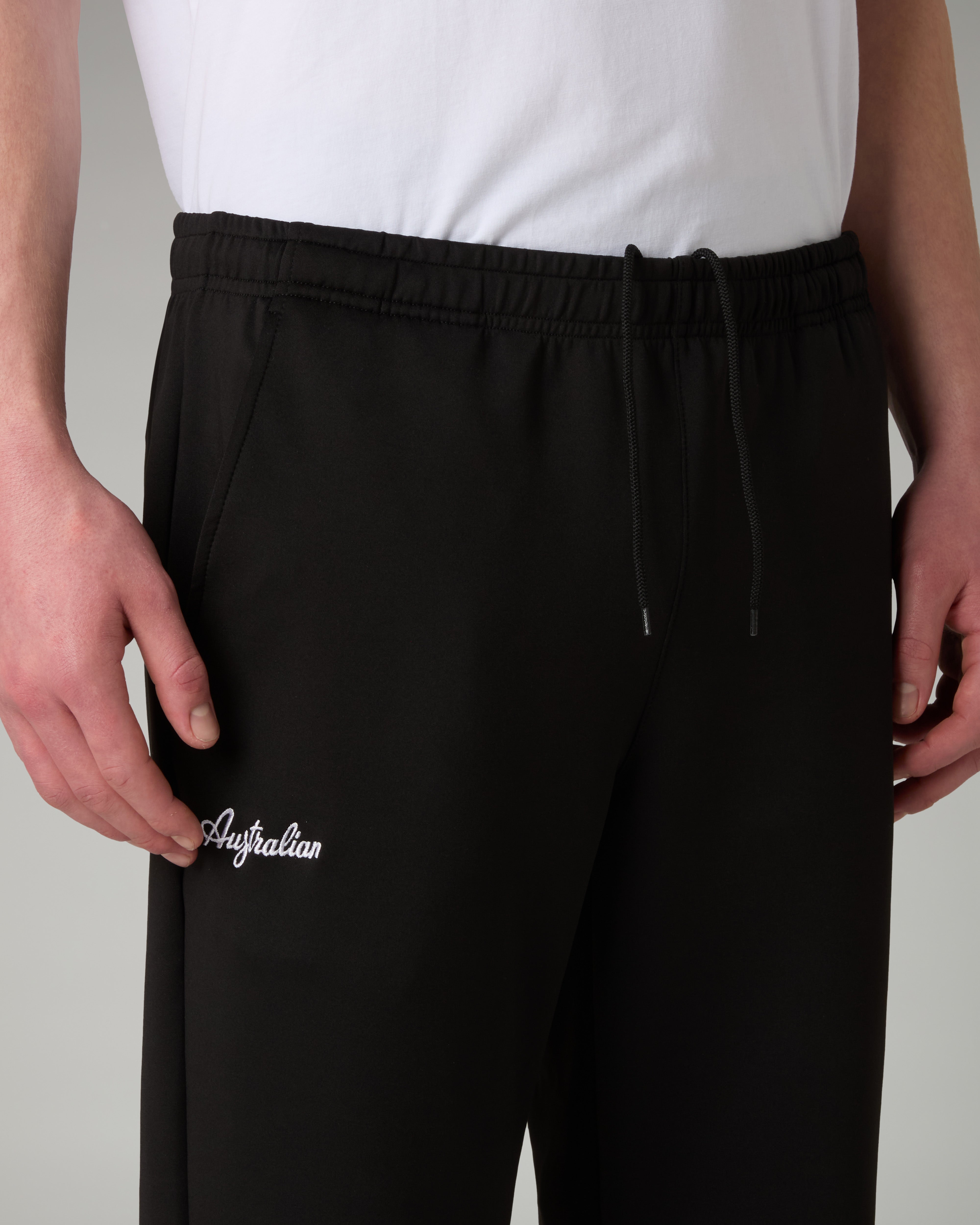 australian-contemporary-tracksuit-tuta-uomo-in-tessuto-shot-nera image 6