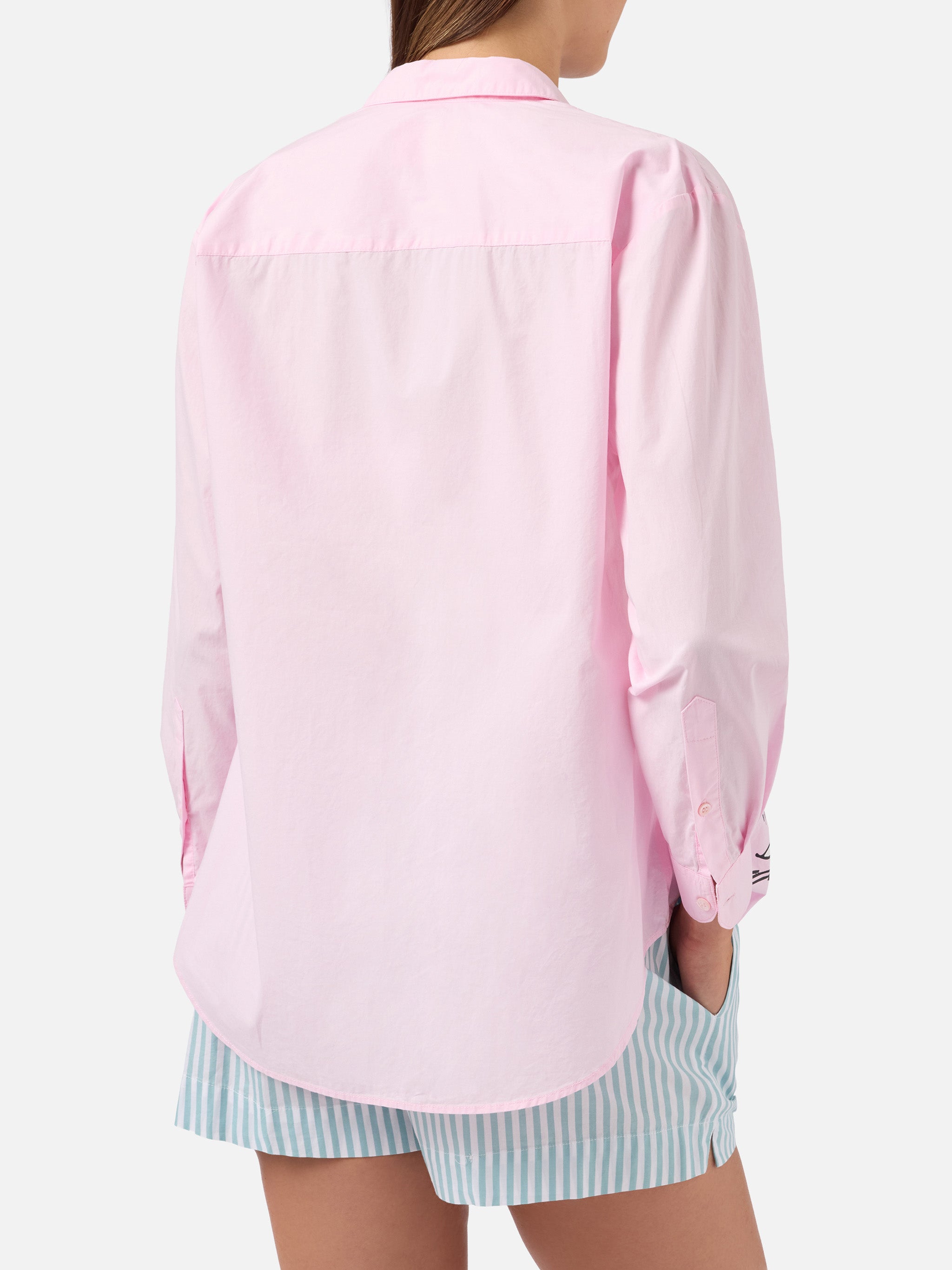 mc2-saint-barth-camicia-brigitte-rosa-in-popeline-con-stampa-snoopy-e-lucy-speci image 3