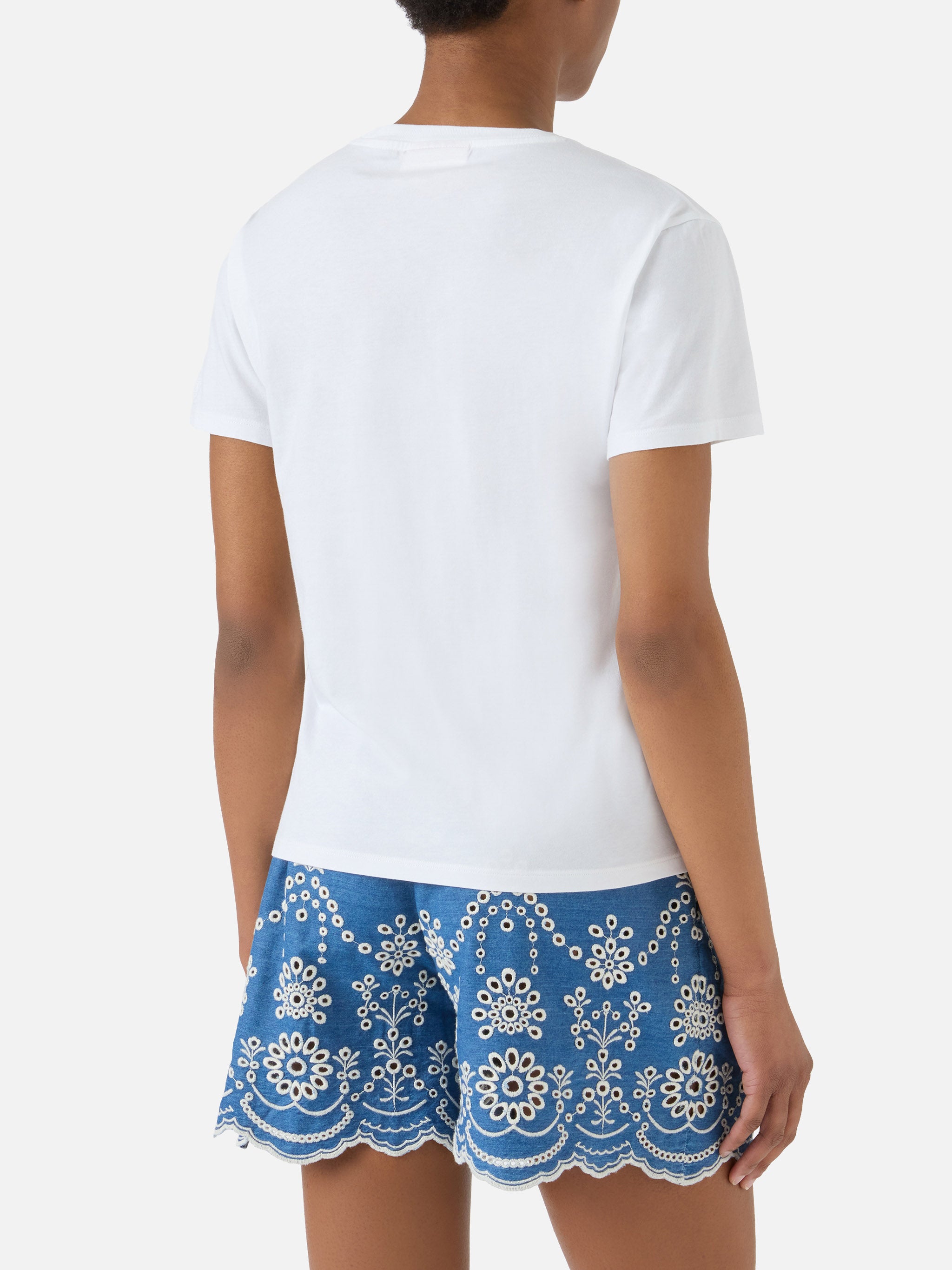 mc2-saint-barth-t-shirt-emilie-bianca-ricamo-una-vita-equilibrata-donna image 3