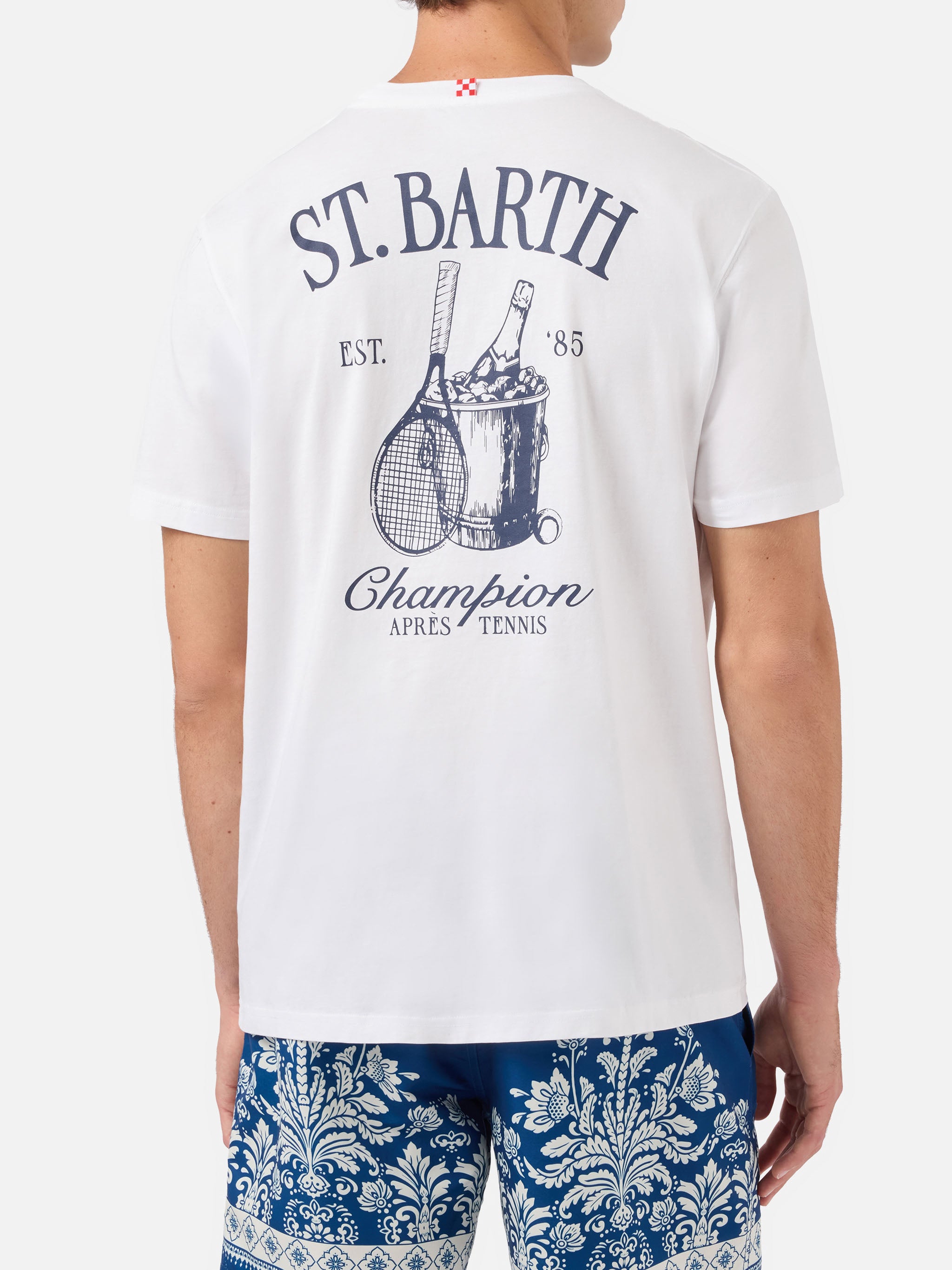 t-shirt-uomo-mc2-saint-barth-portland-bianca-con-illustrazione-apr-s-tennis-cham image 5