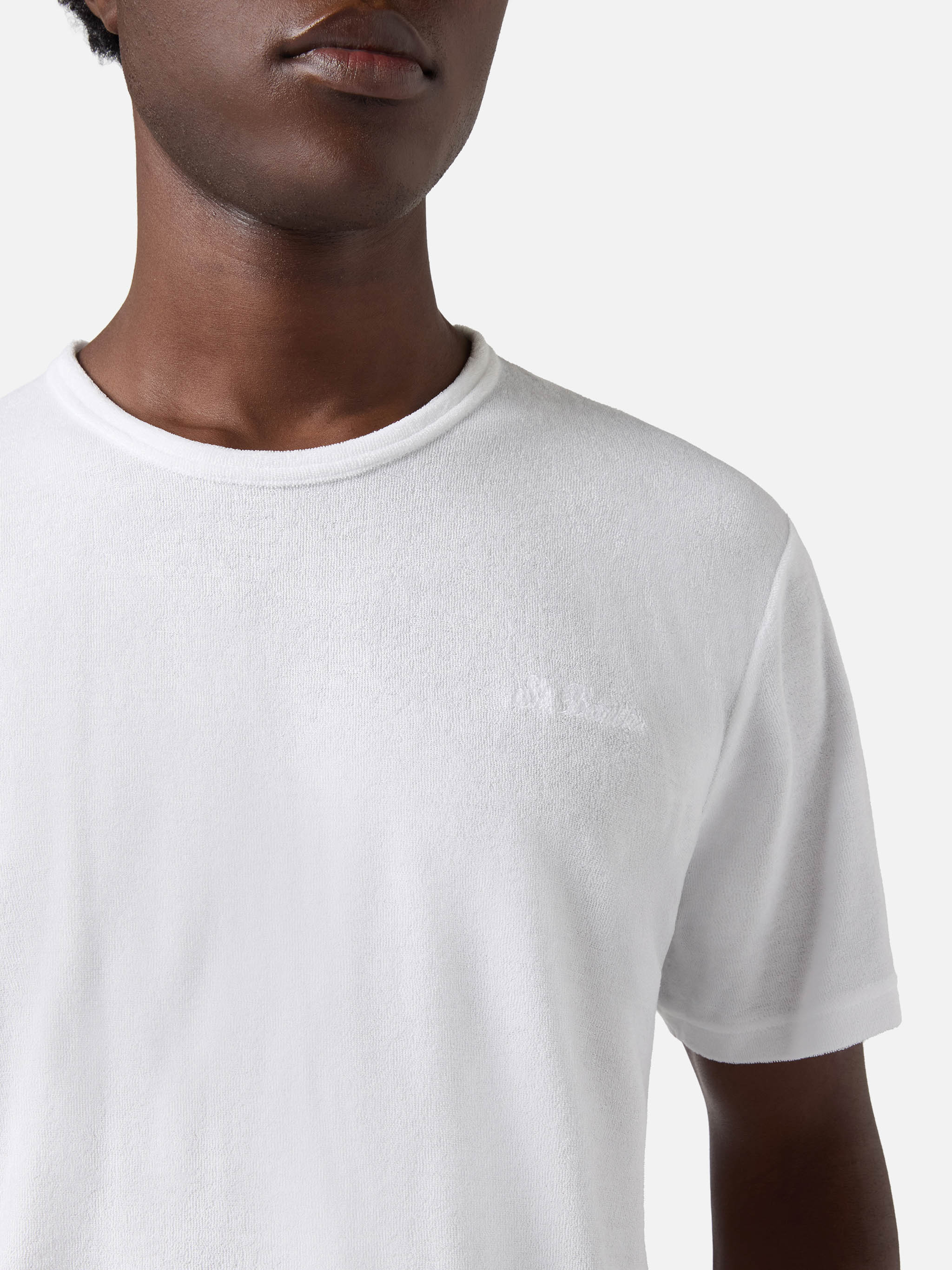 mc2-saint-barth-gary-t-shirt-in-misto-cotone-effetto-spugna-bianca-con-ricamo-lo image 3