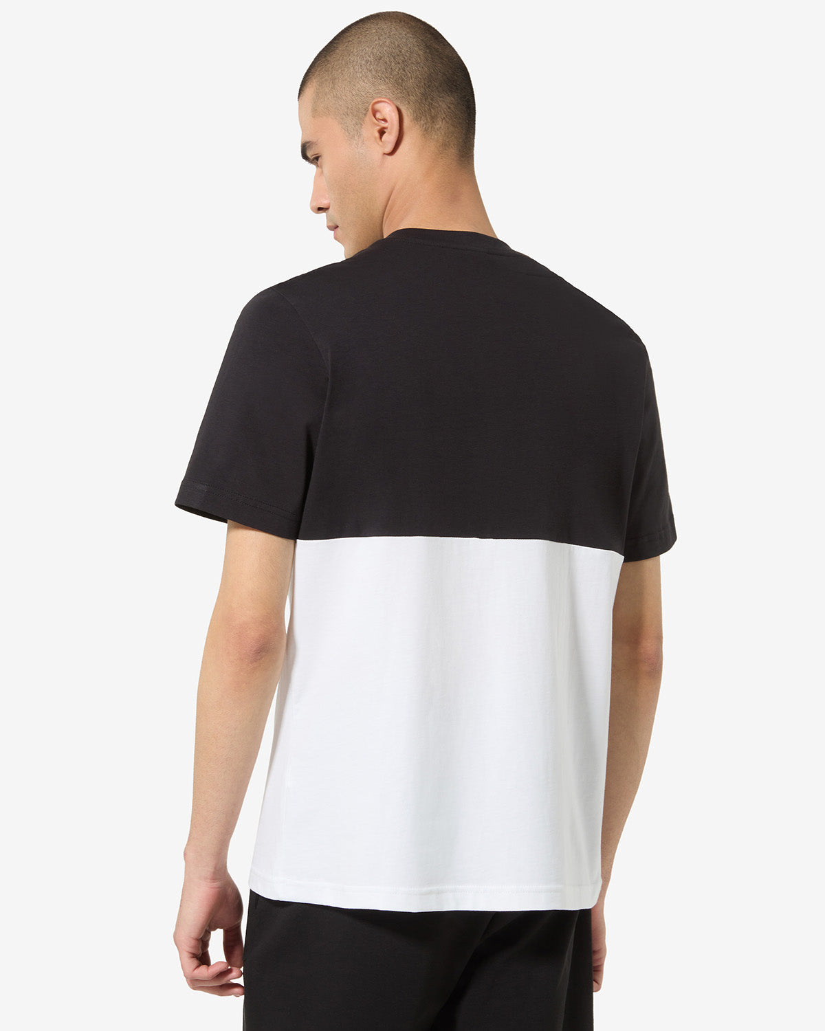 australian-color-block-t-shirt-maglietta-cotone-nera-logo-rifrangente image 3