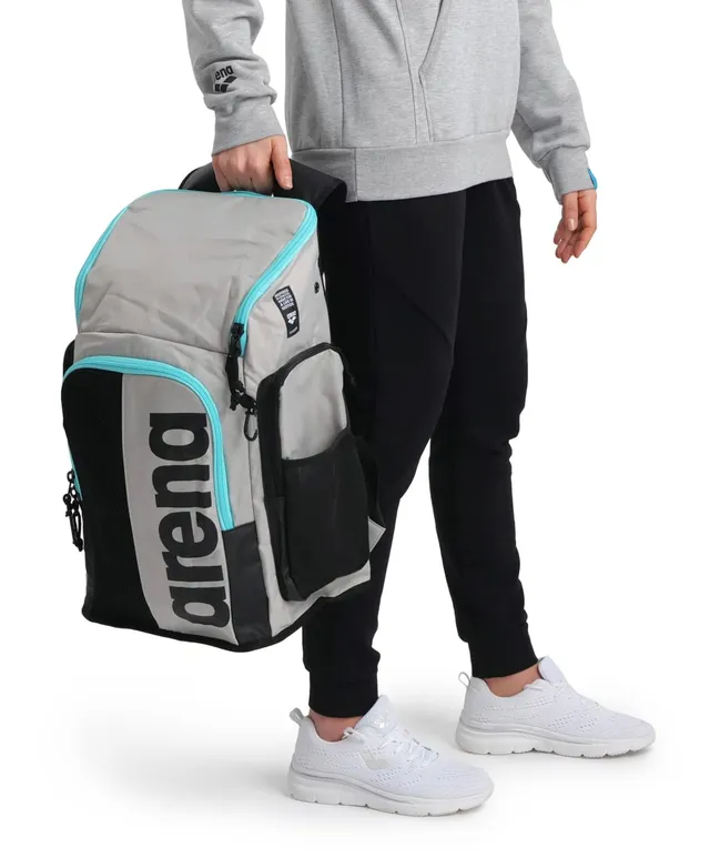 arena-spiky-iii-backpack-45-zaino-sportivo-45-litri-idrorepellente image 1