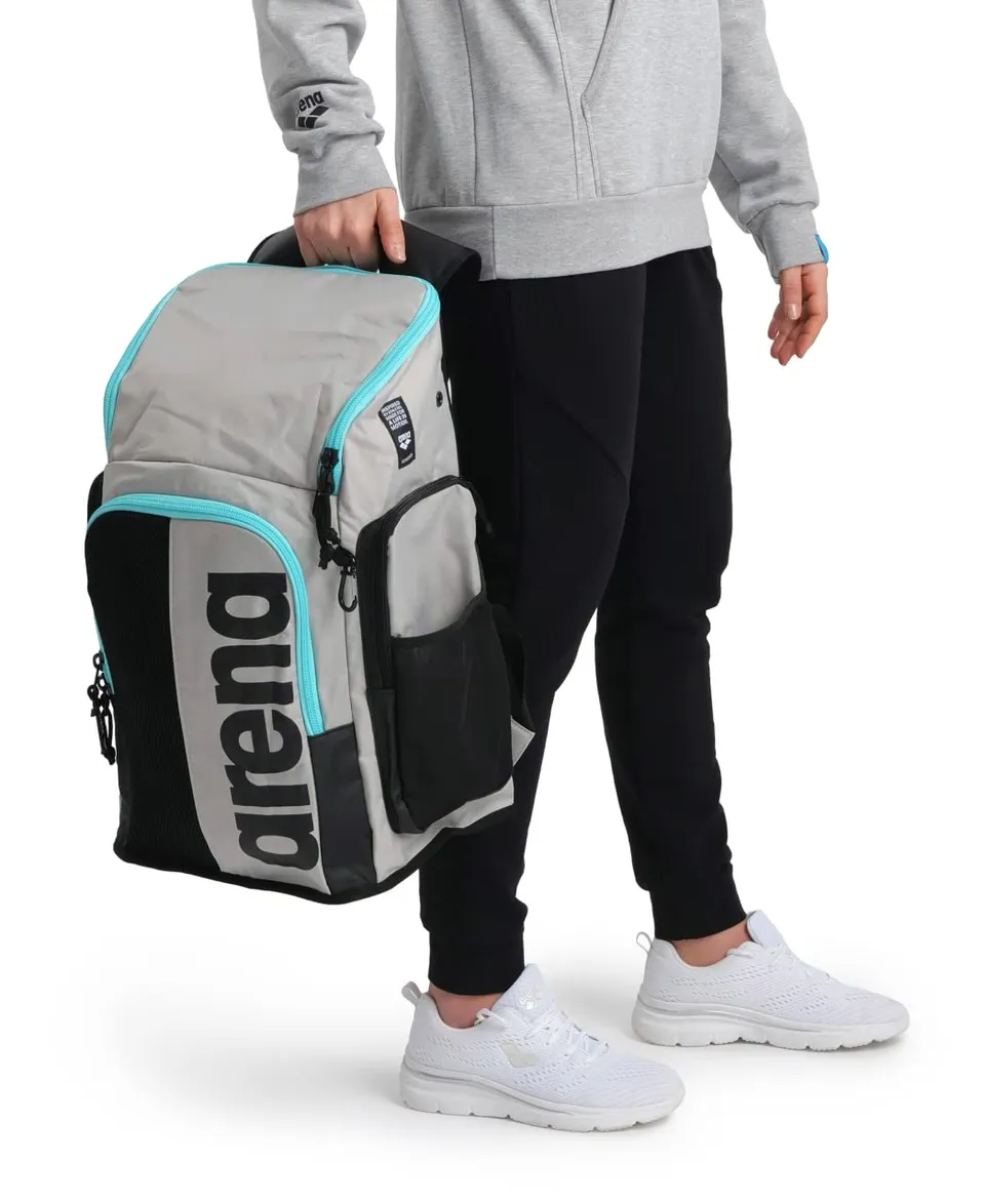 arena-spiky-iii-backpack-45-zaino-sportivo-45-litri-idrorepellente image 1