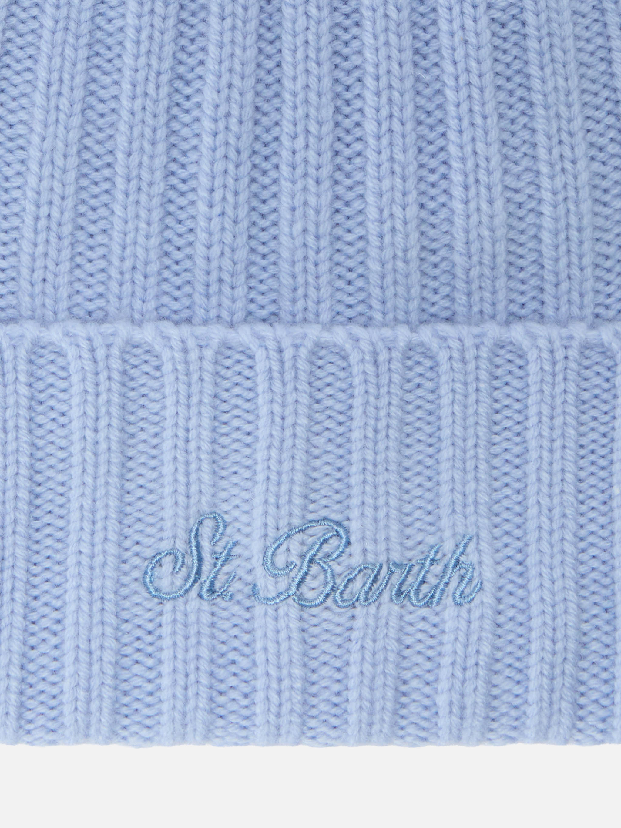 mc2-saint-barth-wengen-berretto-cashmere-azzurro-con-ricamo image 2