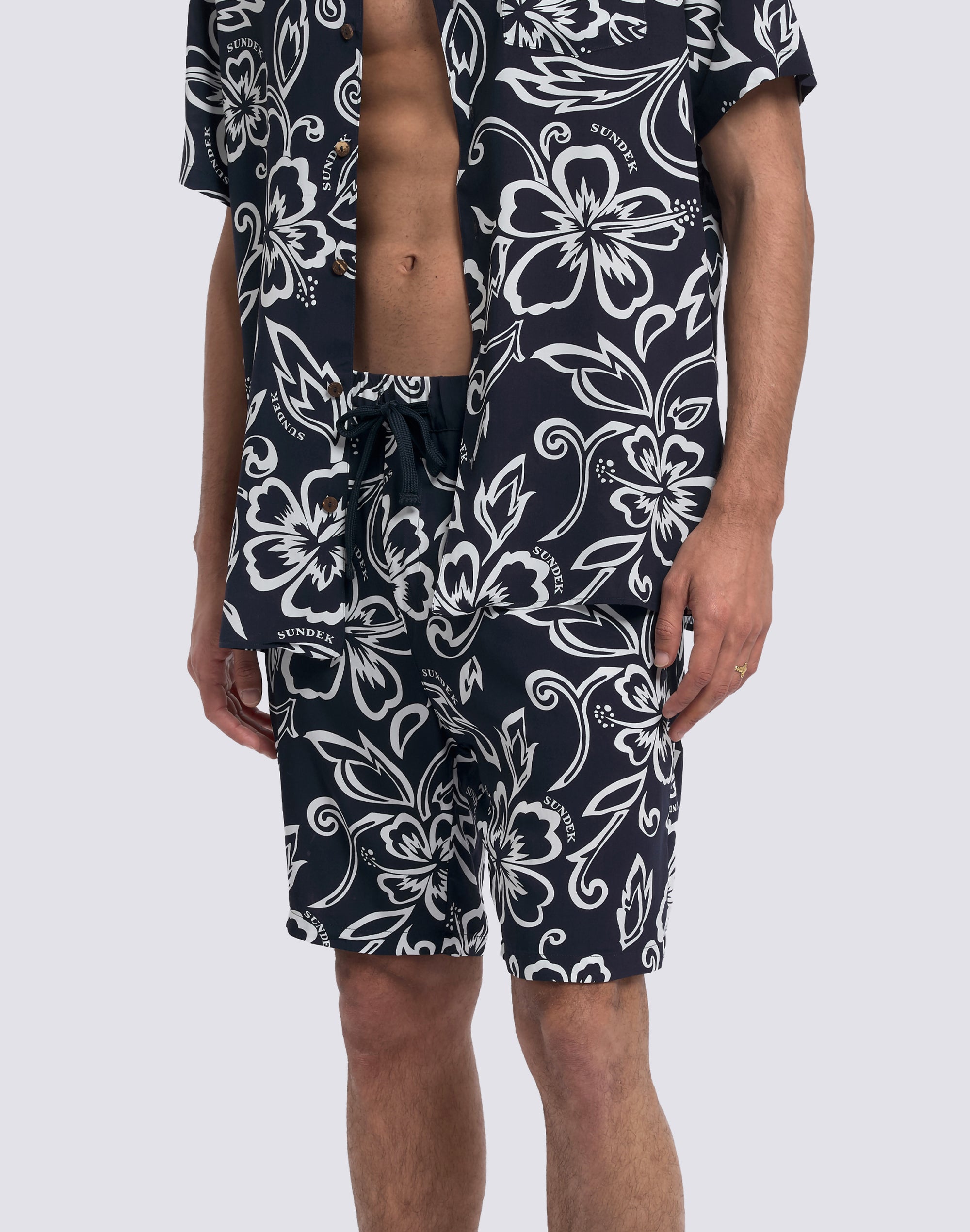 sundek-walkshort-uomo-stampato-viscosa-popline-vita-elastica image 4