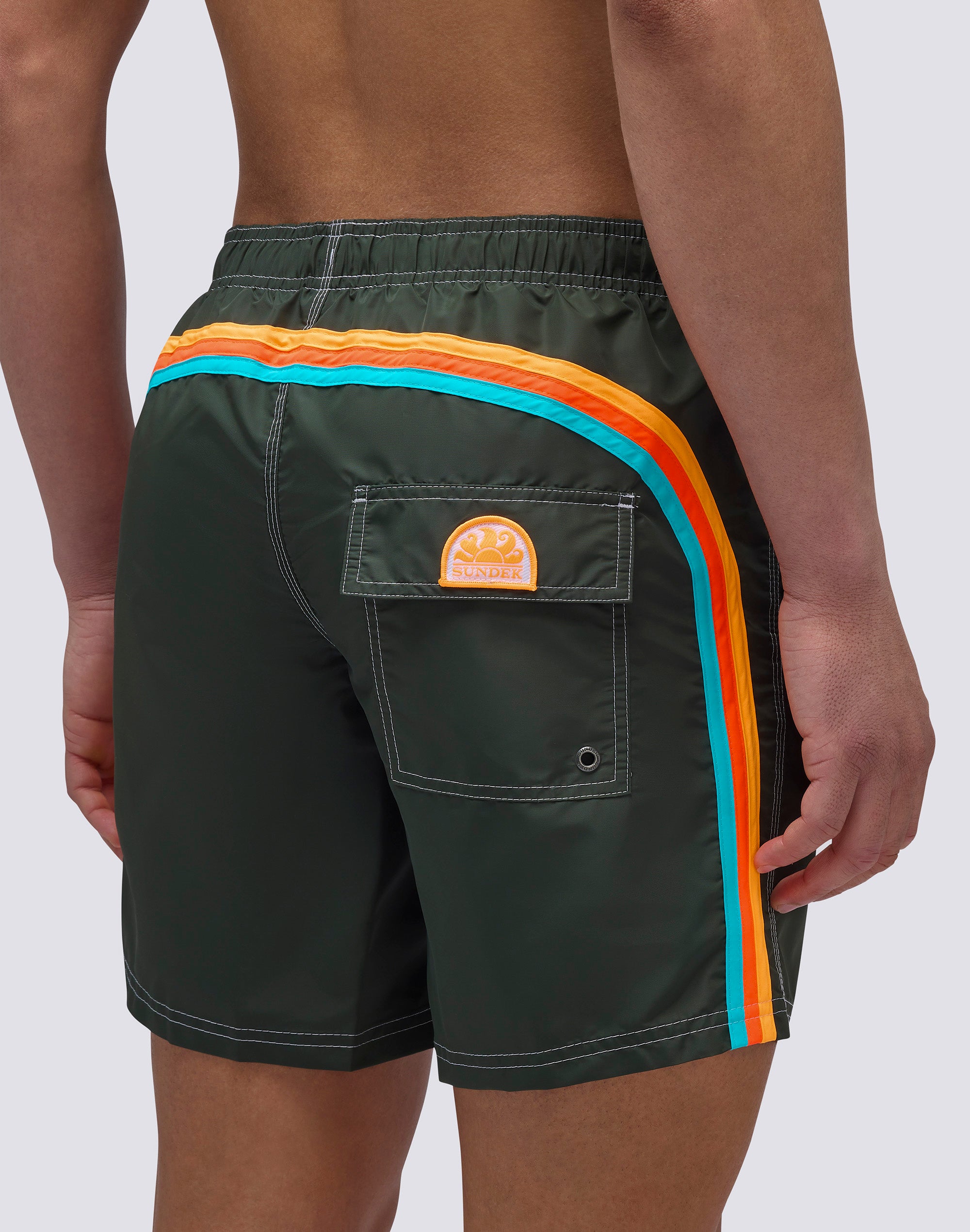 sundek-iconic-taffeta-costume-boardshort-uomo-media-lunghezza-vita-elasticata image 3