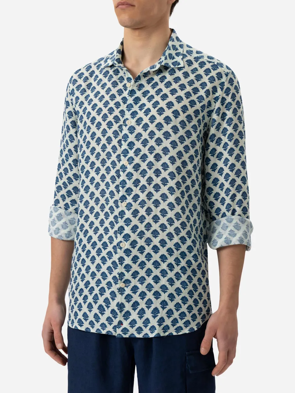 mc2-saint-barth-pamplona-camicia-uomo-in-lino-bianca-stampa-floreale image 1