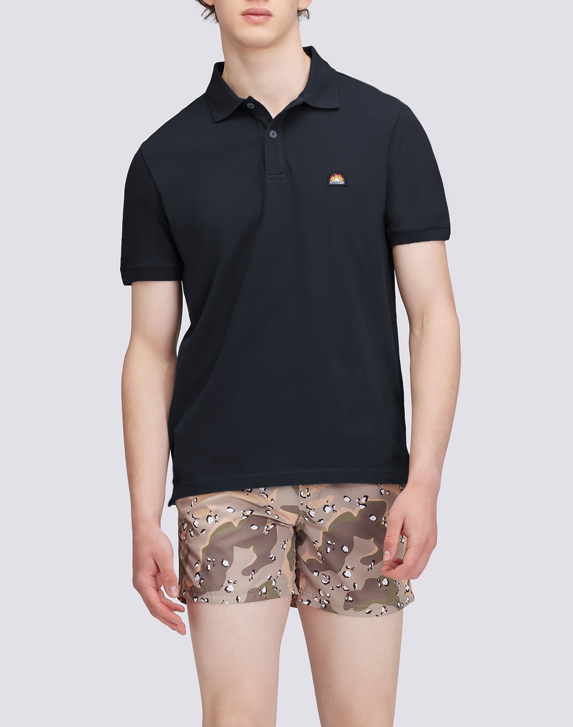 sundek-polo-uomo-in-cotone-piquet-stretch-con-patch-arcobaleno image 3