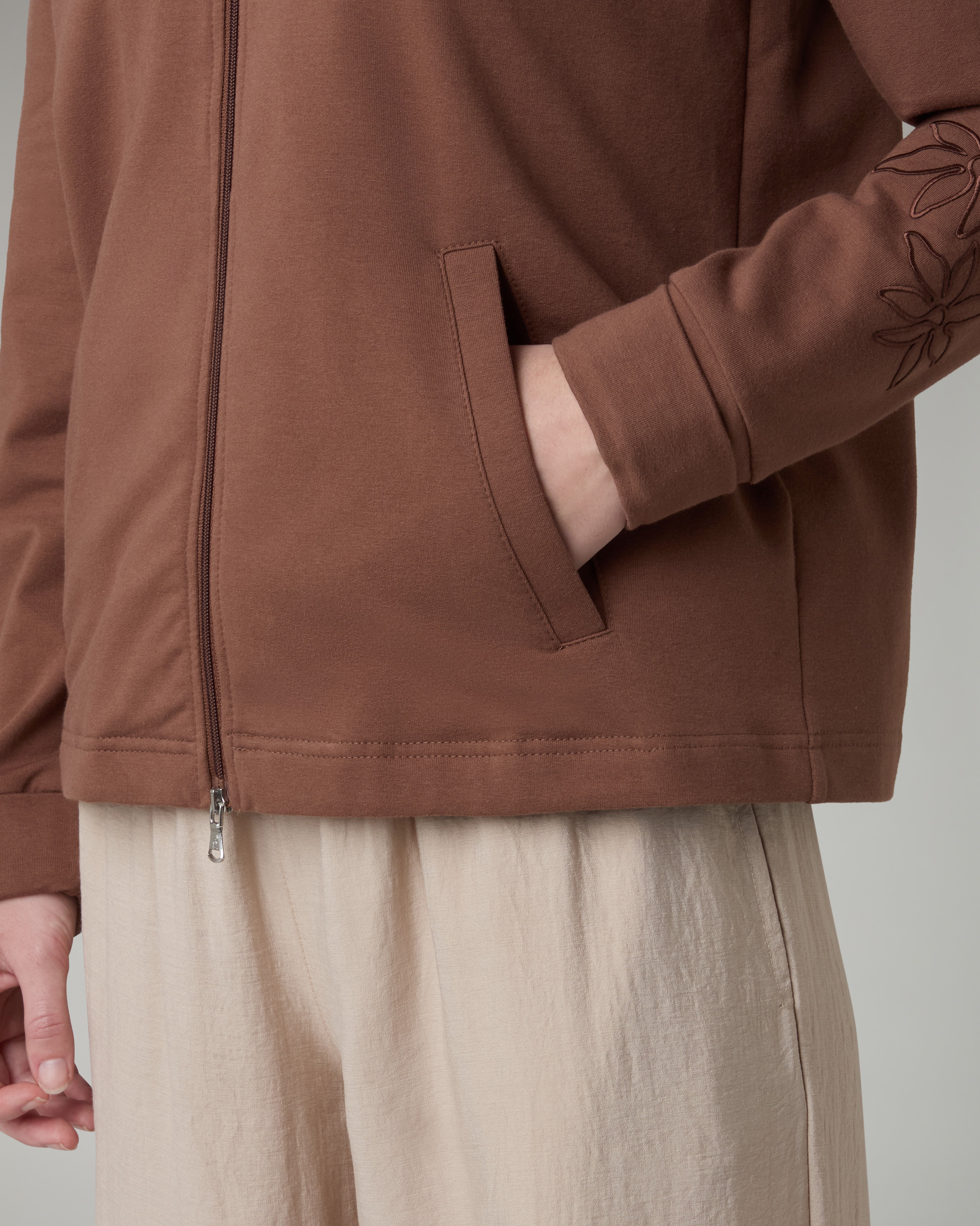 australian-essential-patch-flowers-track-jacket-cannella-full-zip image 5