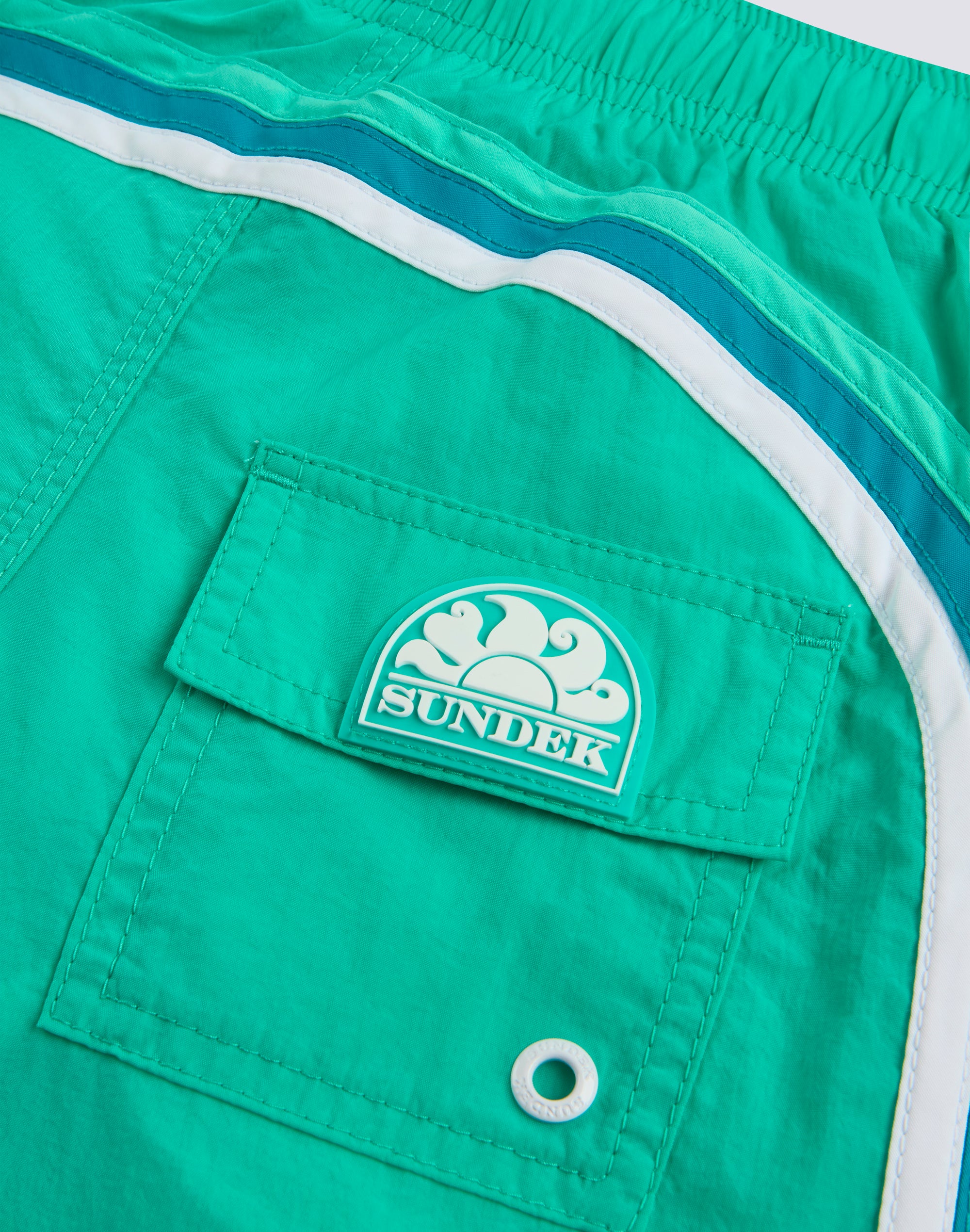 sundek-costume-boxer-bambino-tinta-unita-crinkled-con-vita-elasticata image 3
