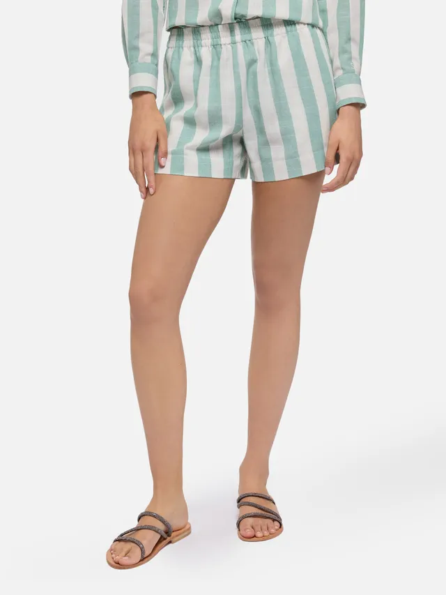 mc2-saint-barth-shorts-meave-pull-up-in-cotone-stampa-bandana-verde-salvia image 1