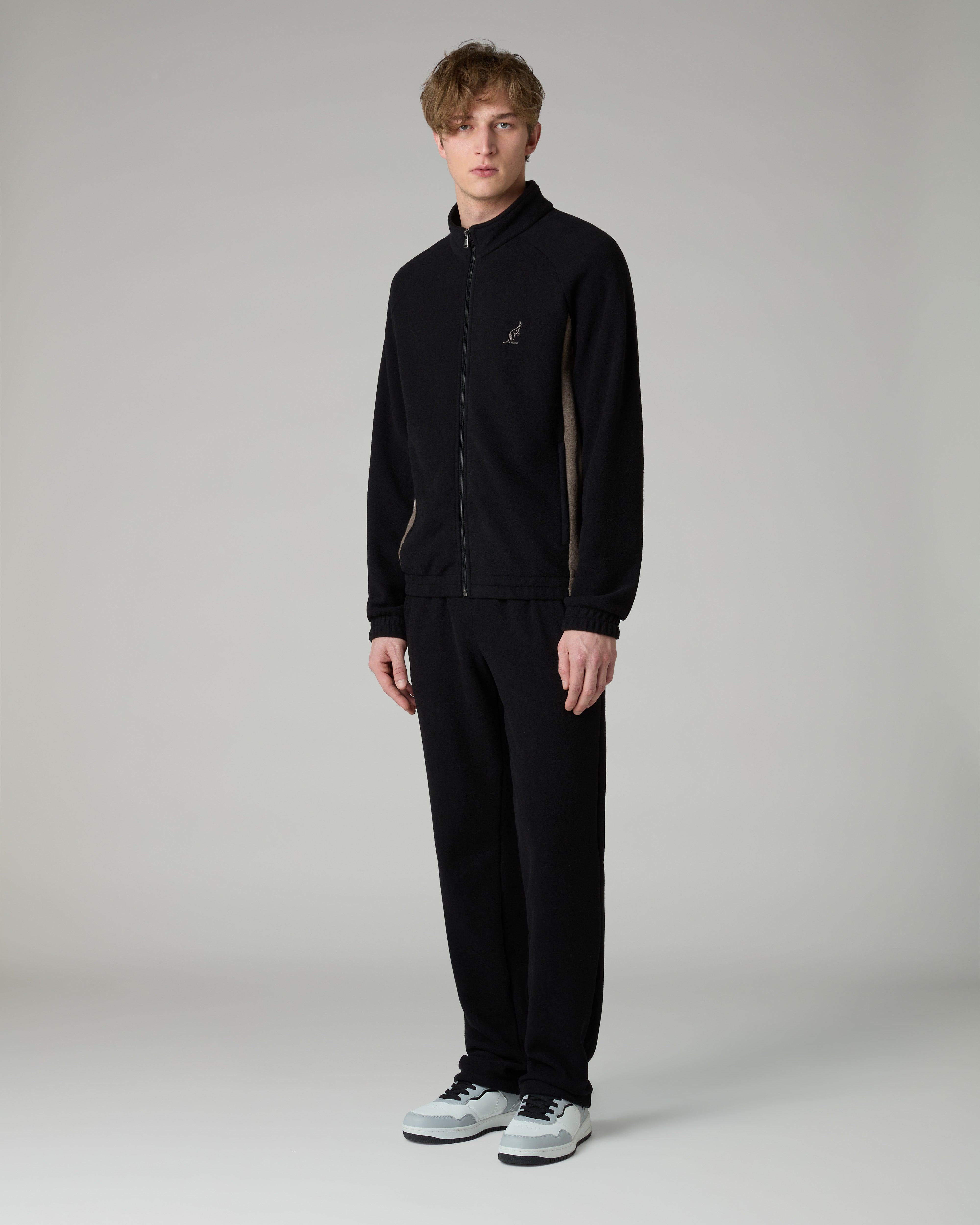 australian-legacy-tracksuit-tuta-in-softech-nero-made-in-italy image 1