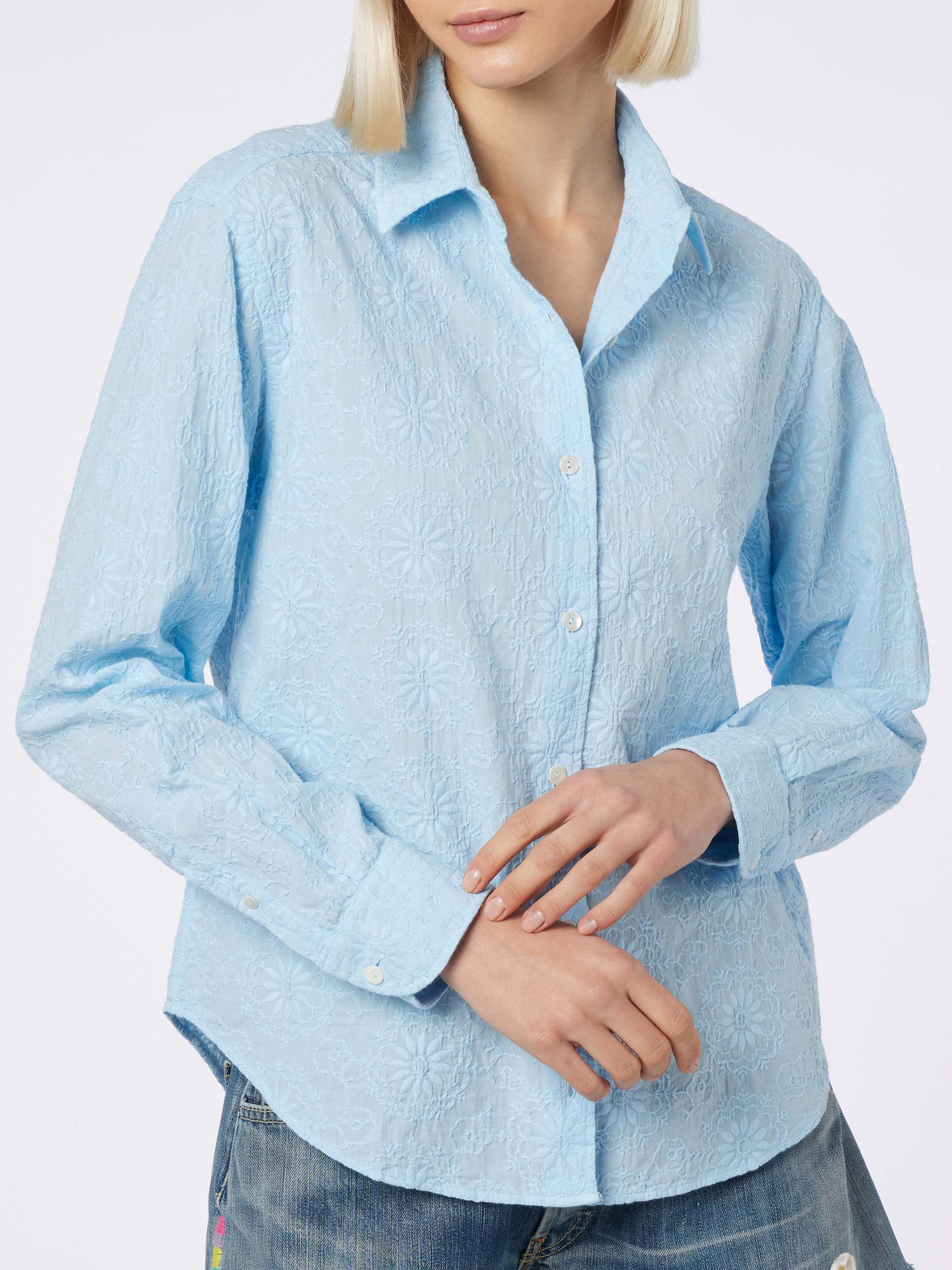 mc2-saint-barth-meredith-camicia-donna-in-sangallo-cotone-azzurro image 2