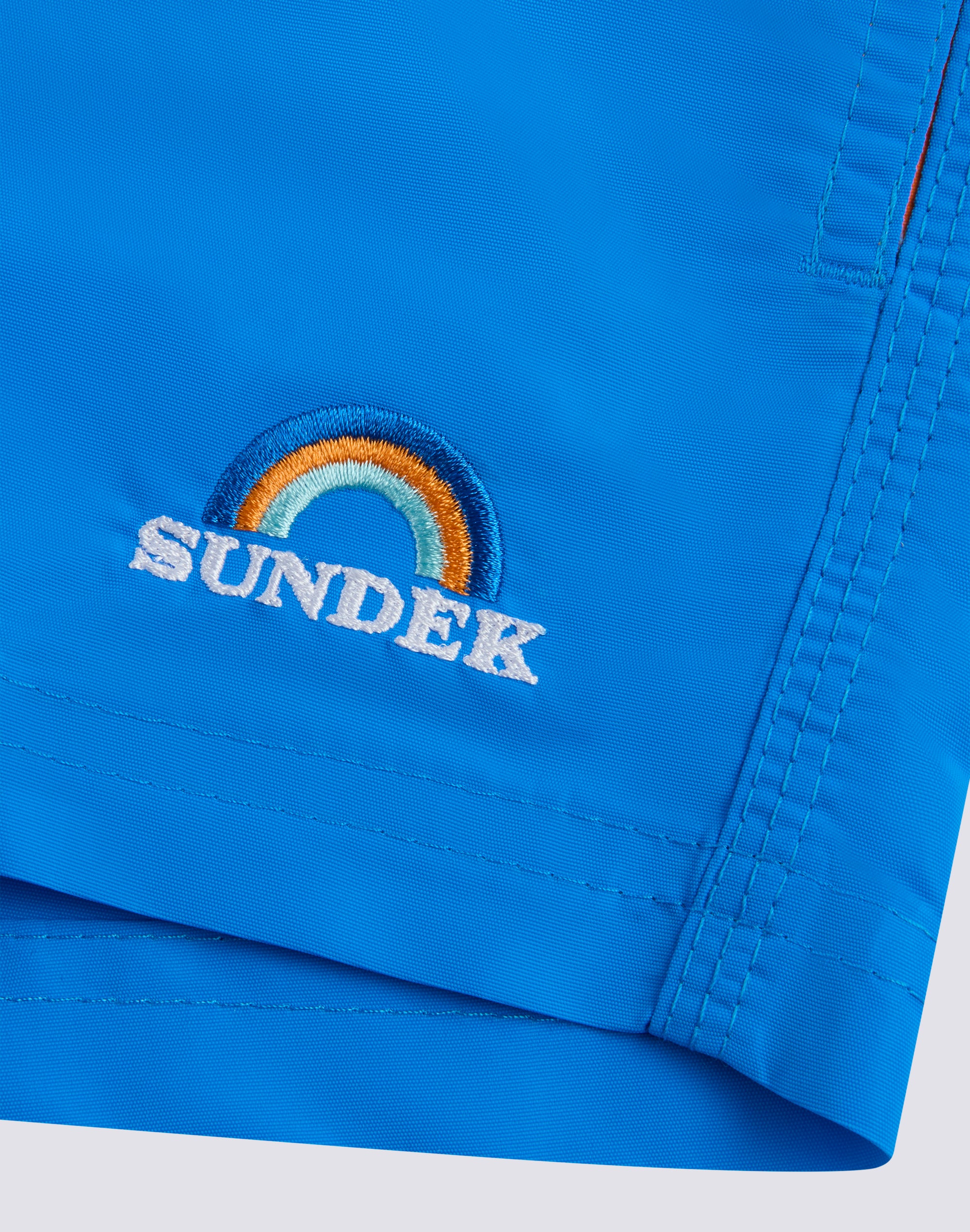sundek-costume-corto-bambino-iconic-taffeta-arcobaleno-ricamato image 4