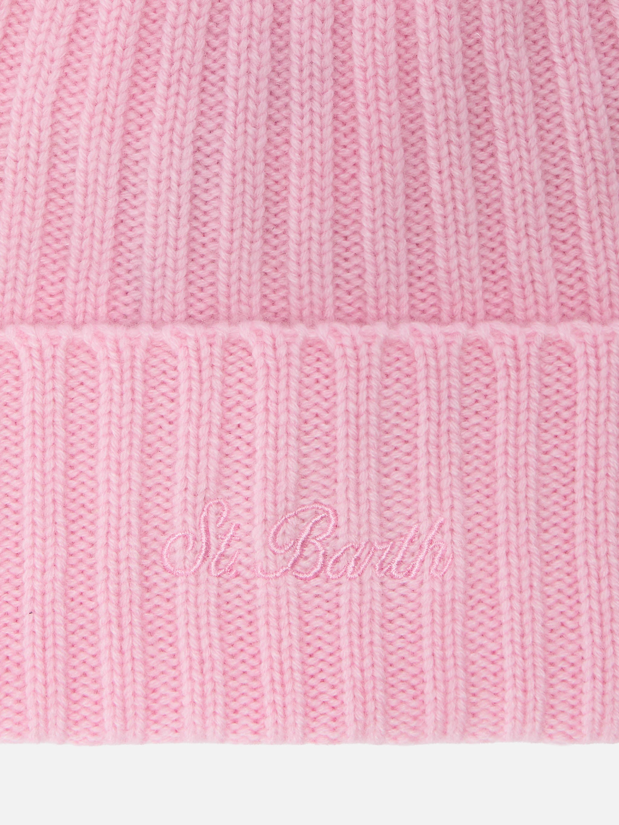 mc2-saint-barth-wengen-berretto-in-cashmere-rosa-con-ricamo-st-barth image 2
