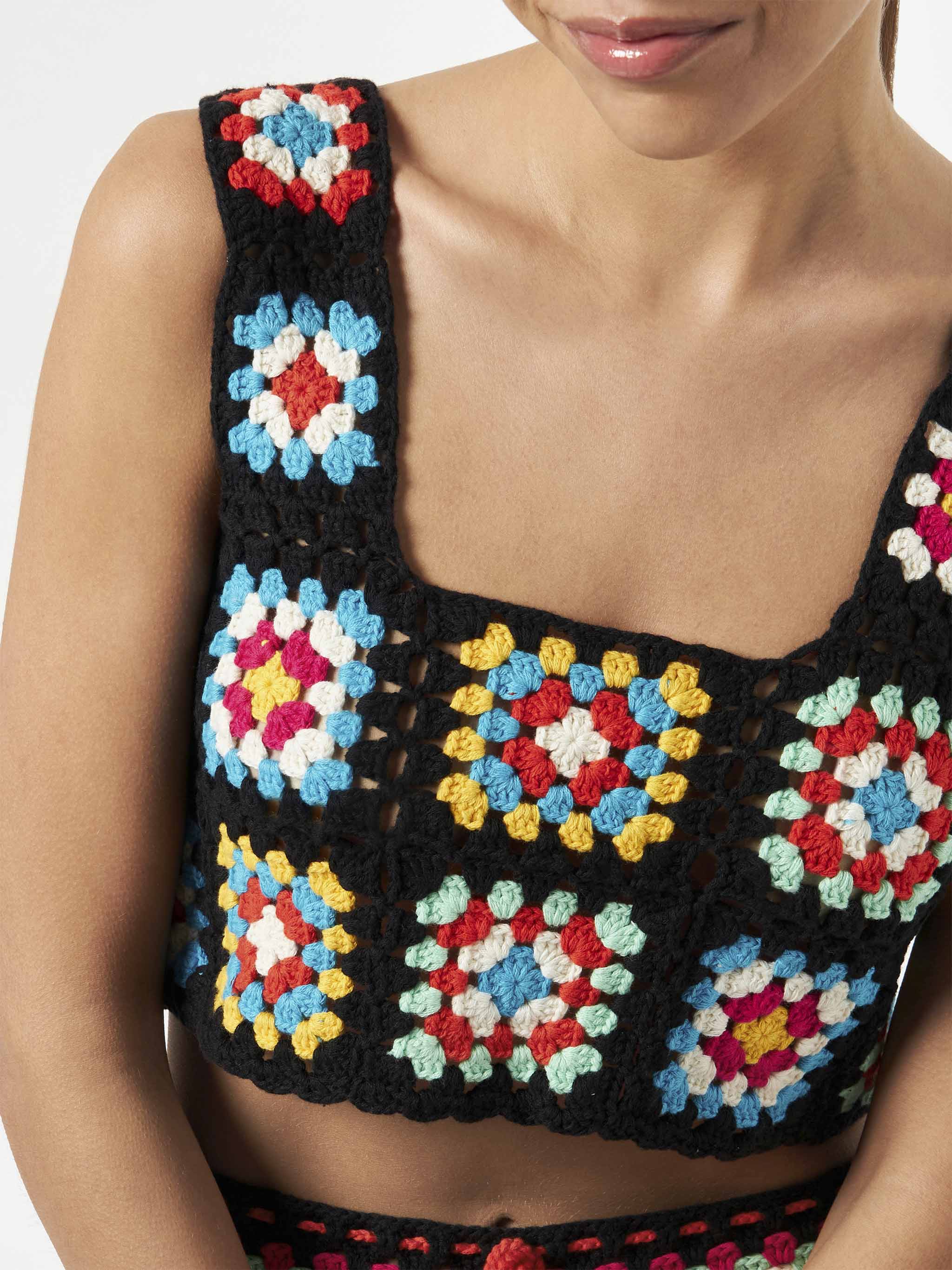 mc2-saint-barth-top-halima-crochet-multicolor-su-base-nera image 4