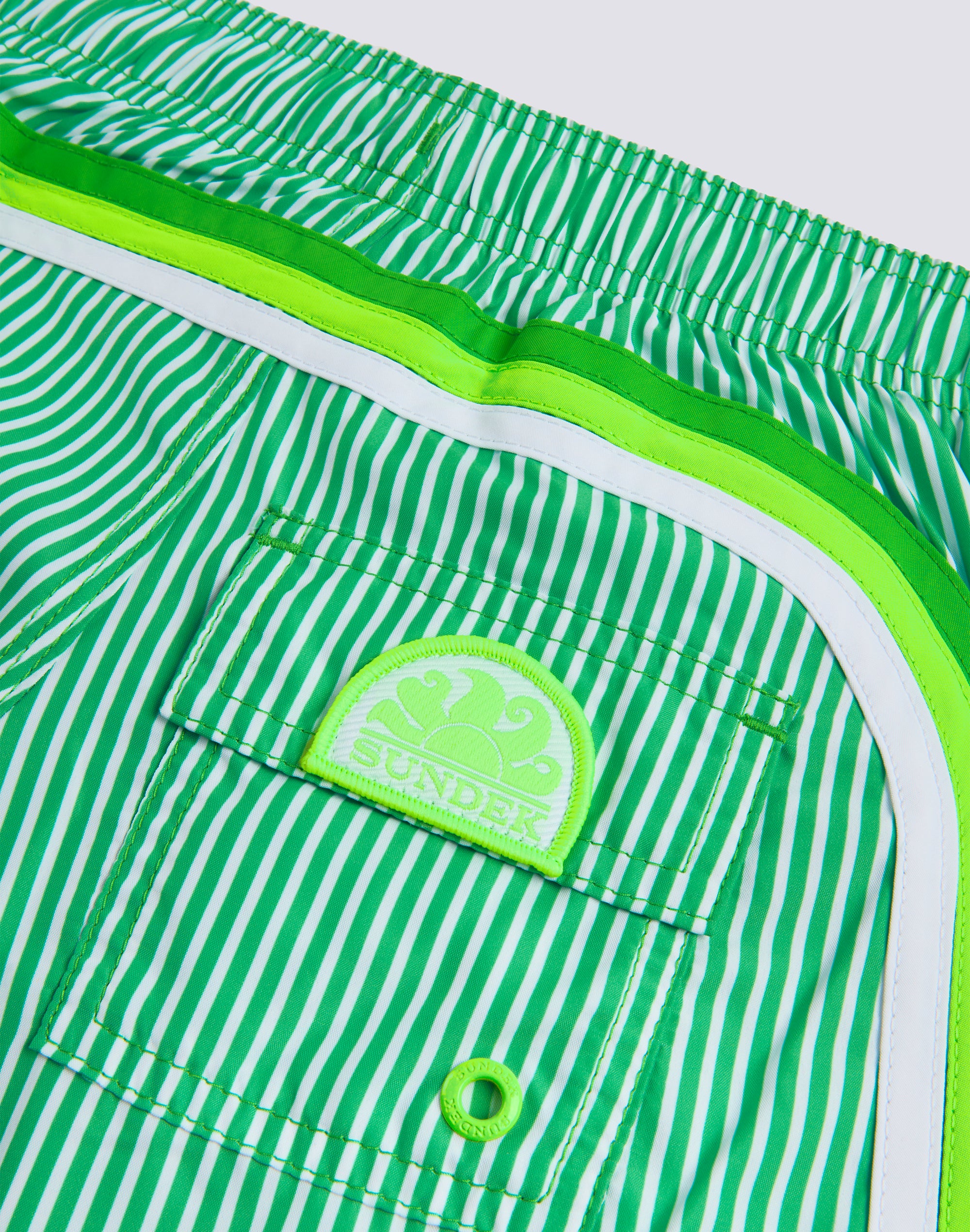 sundek-b504bdrt3ji-costume-da-bagno-bambino-corto-juicy-stripes-in-repreve-2 image 3