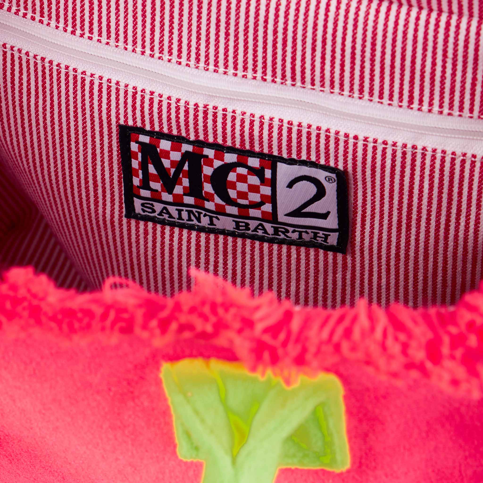 borsa-a-mano-mc2-saint-barth-colette-in-spugna-fucsia-con-logo-e-frange image 4