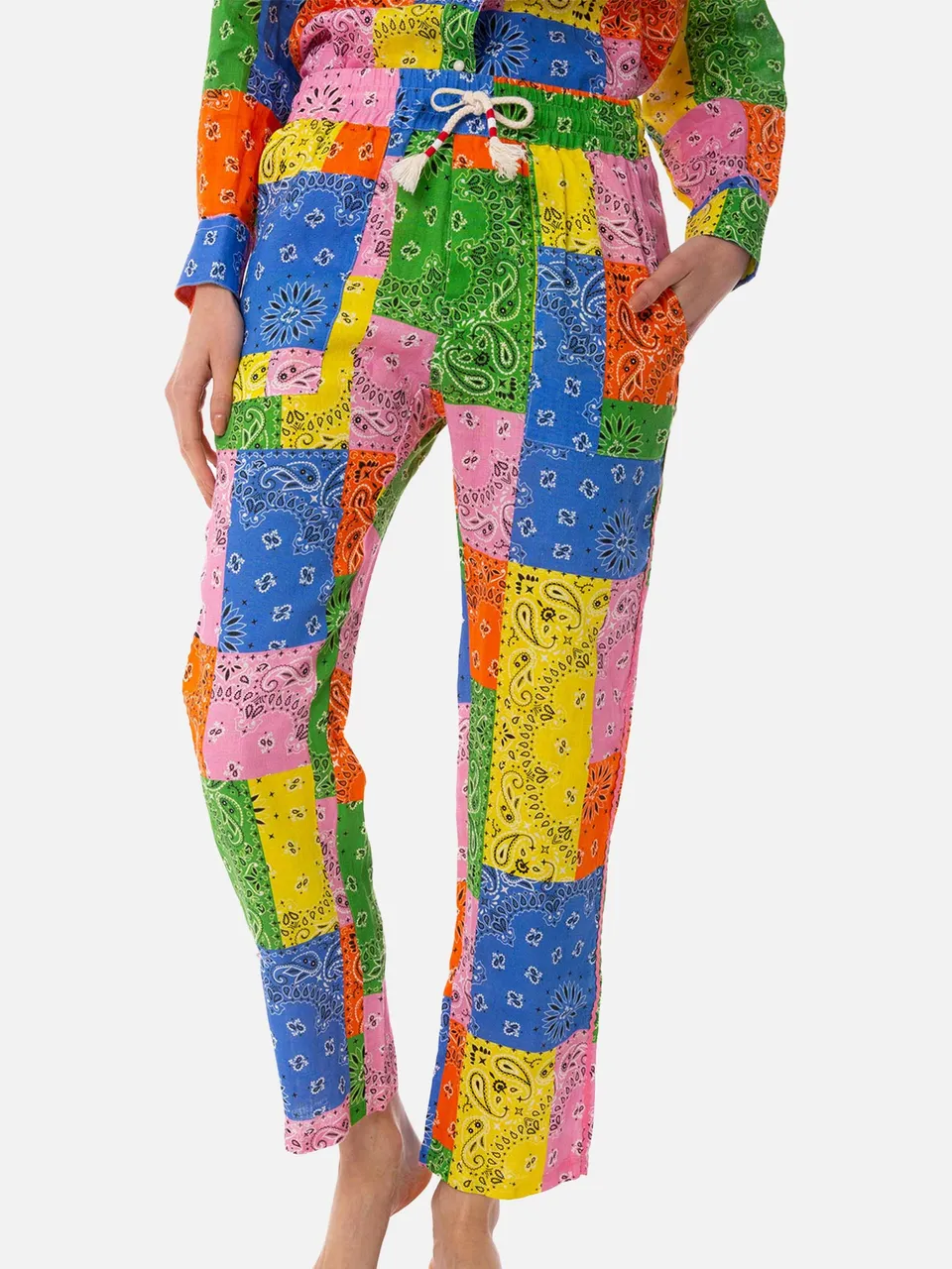 mc2-saint-barth-pantaloni-millie-in-lino-con-stampa-bandana-multicolore image 1