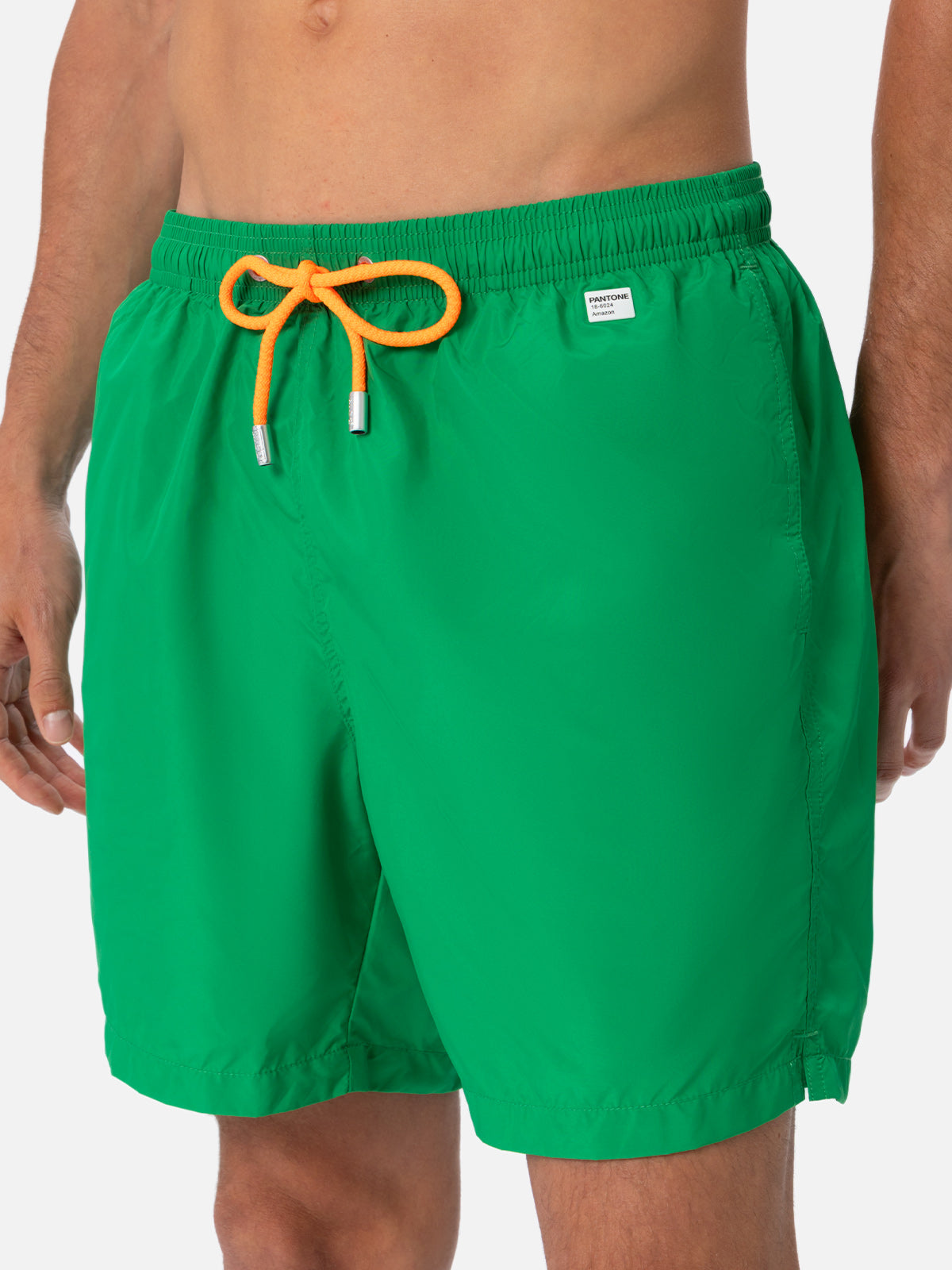 costume-ultralight-mc2-saint-barth-pantone-in-verde-special-edition image 3