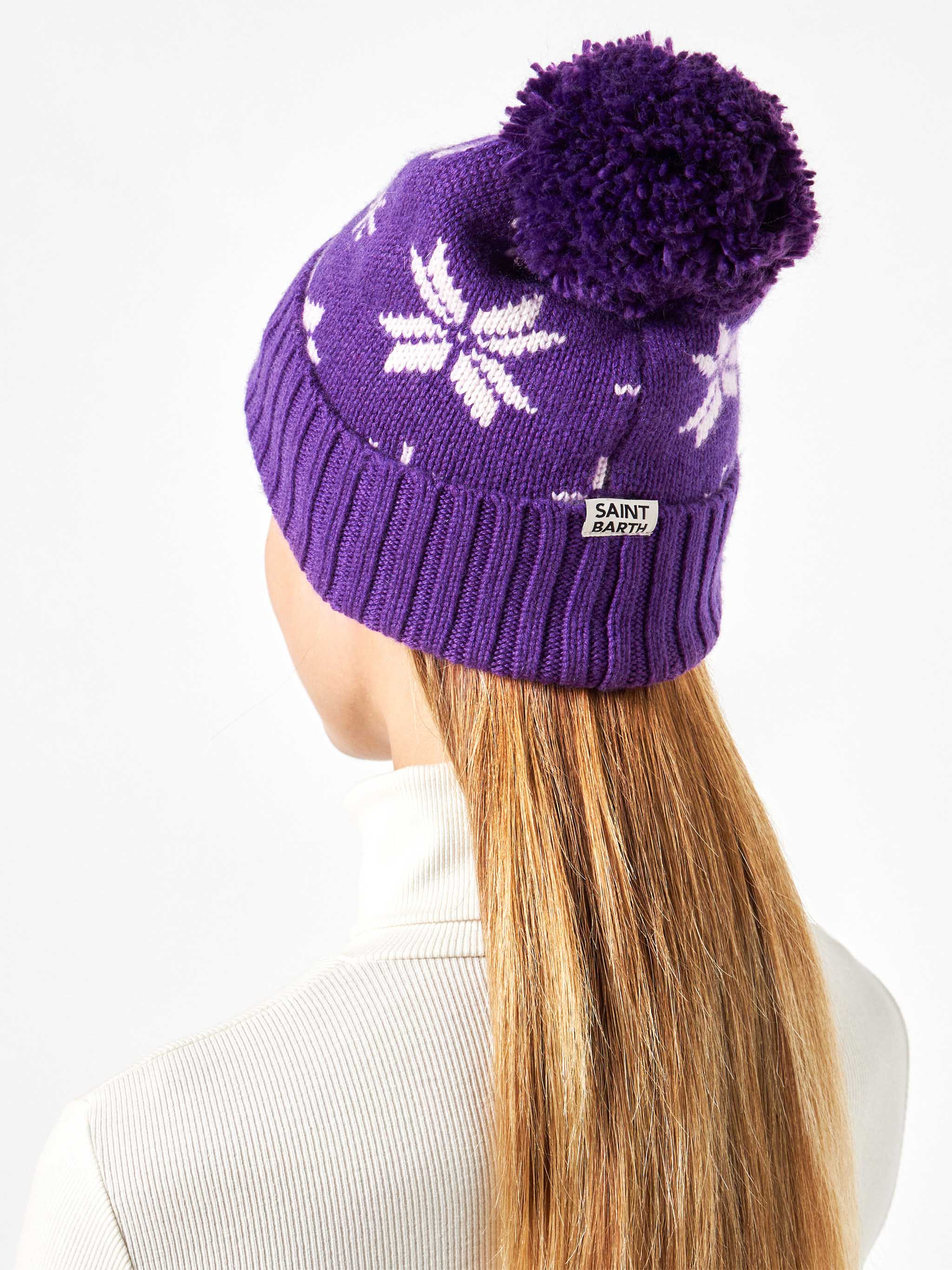 mc2-saint-barth-cappello-holden-in-maglia-viola-con-motivo-norvegese image 3