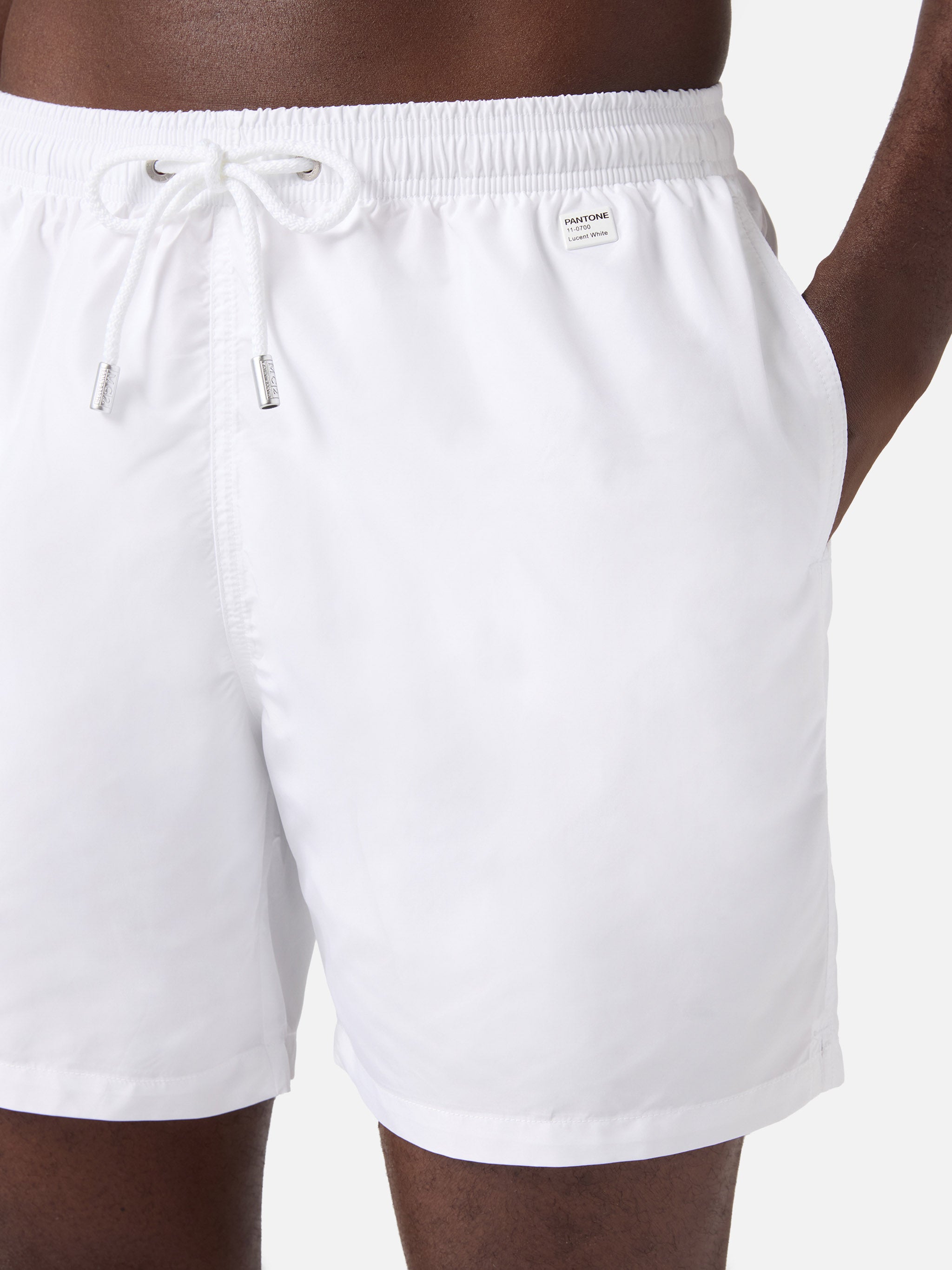 mc2-saint-barth-lighting-costume-mare-bianco-special-edition-pantone image 4