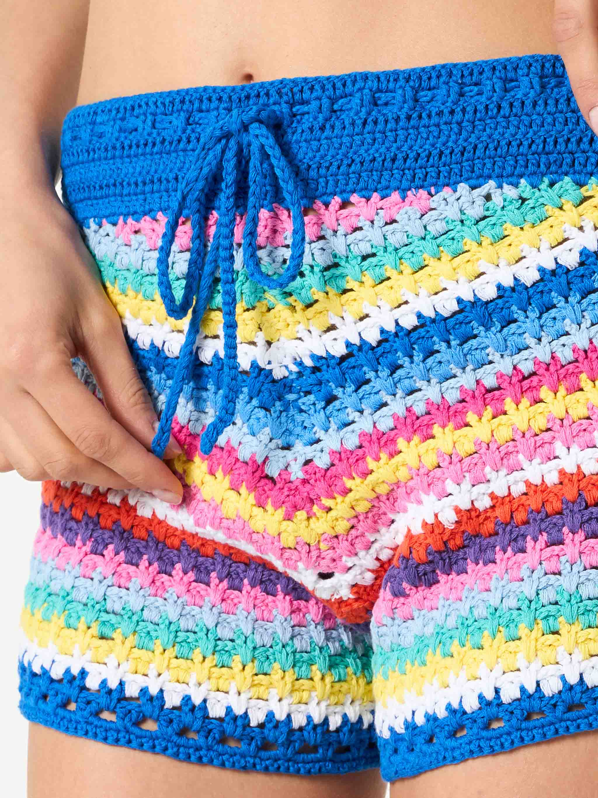 mc2-saint-barth-kalima-short-donna-in-crochet-multicolore-su-bluette image 3