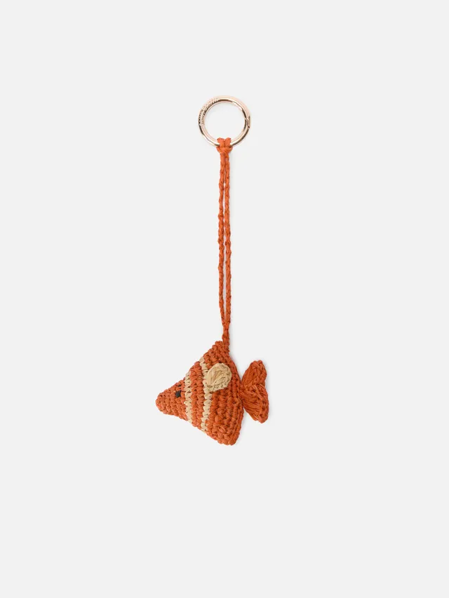 mc2-saint-barth-rcha001-charm-da-borsa-pesce-in-rafia-arancione image 1