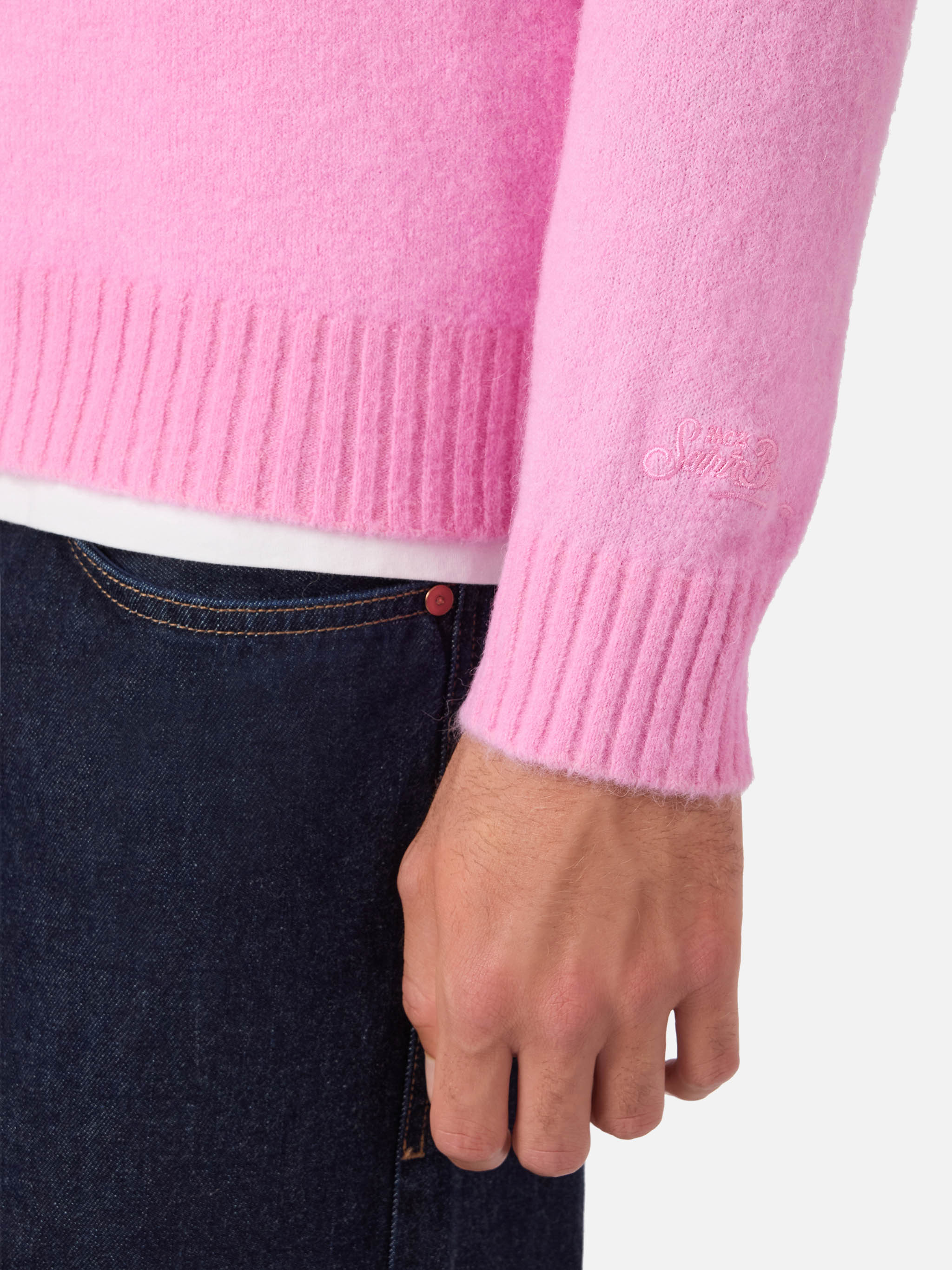 mc2-saint-barth-regent-maglia-uomo-in-alpaca-stretch-rosa-con-ricamo-logo image 2