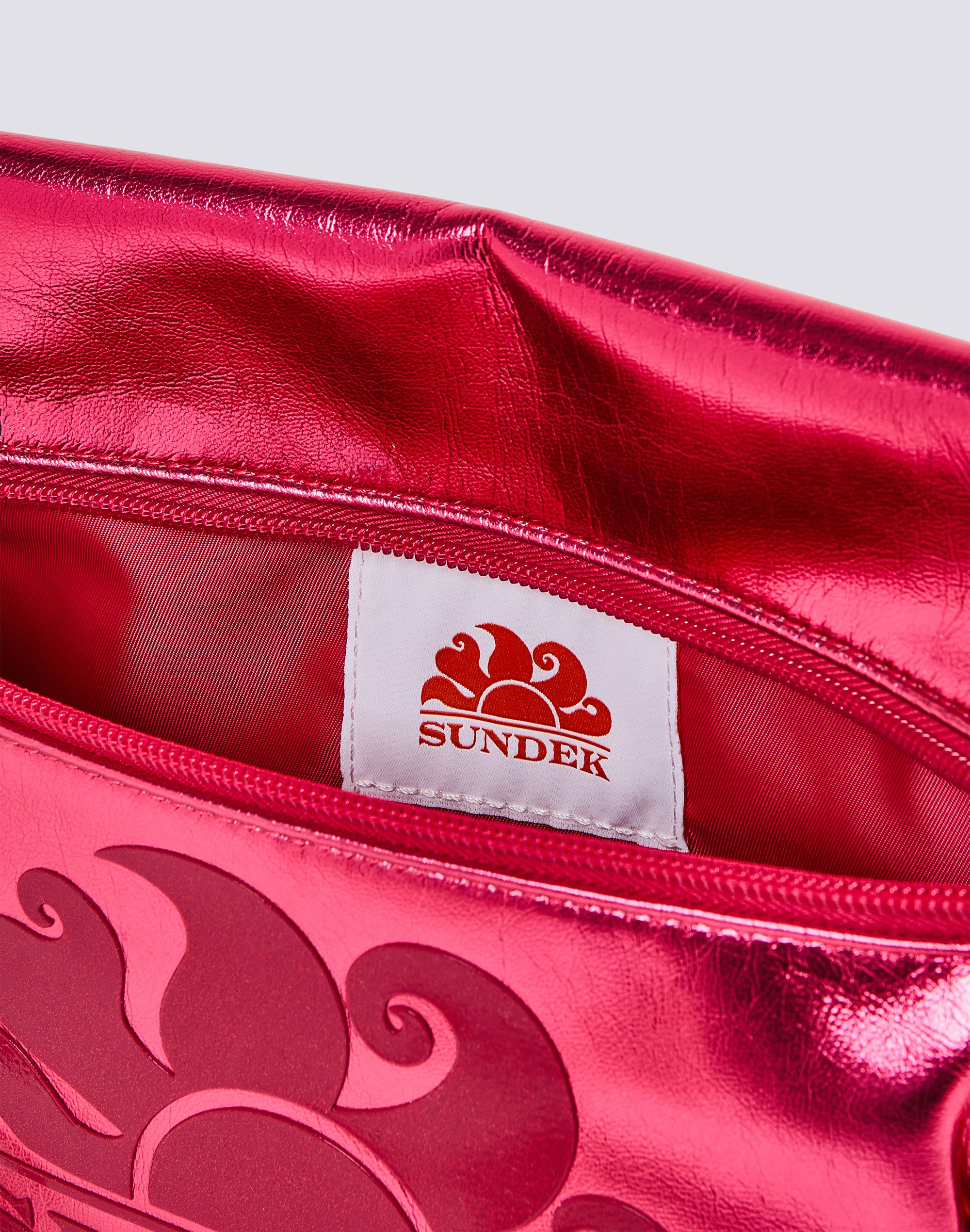 sundek-borsa-clutch-laminata-con-logo-22-x-27-cm-2 image 3