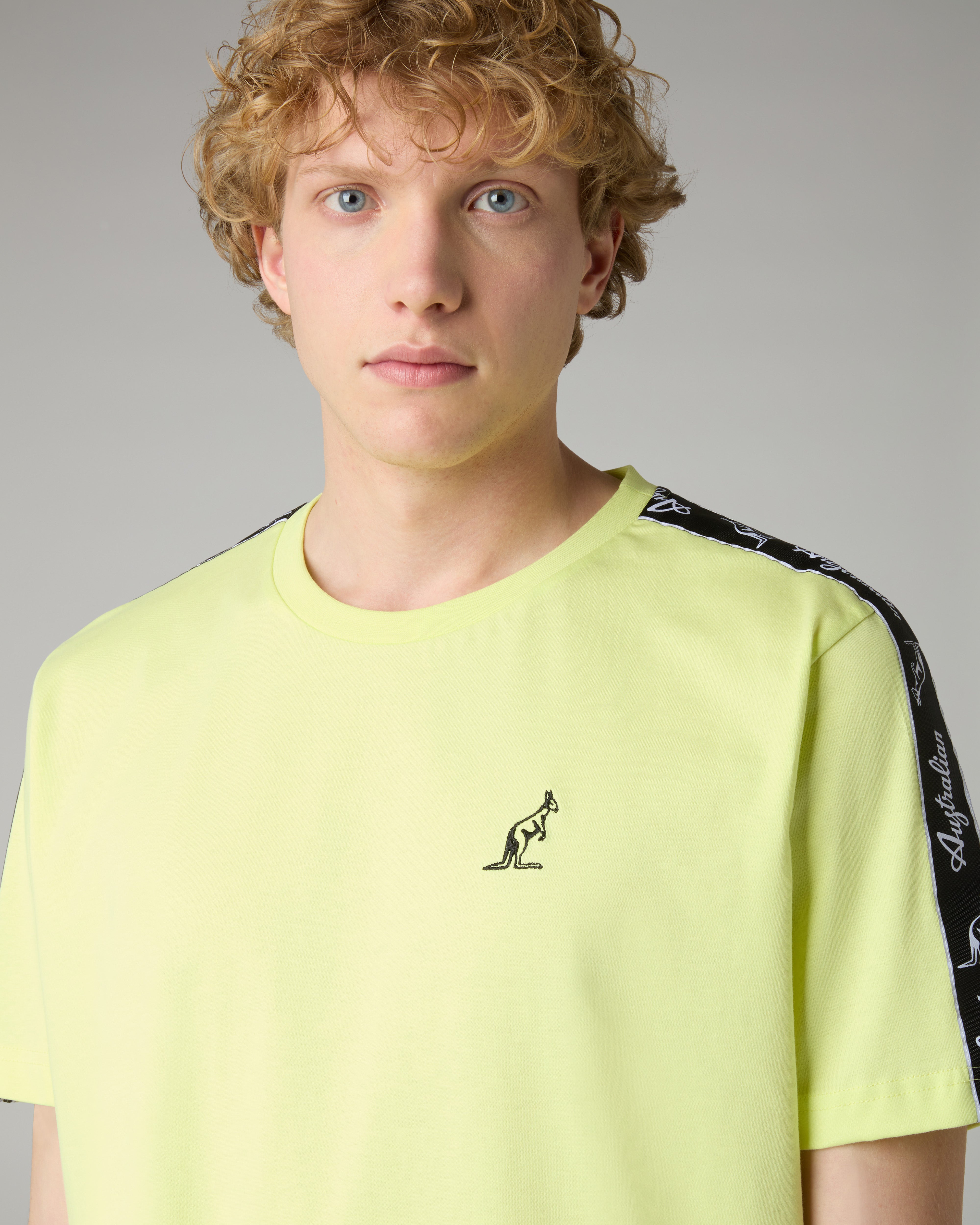australian-tape-t-shirt-sportswear-lime-con-banda image 4