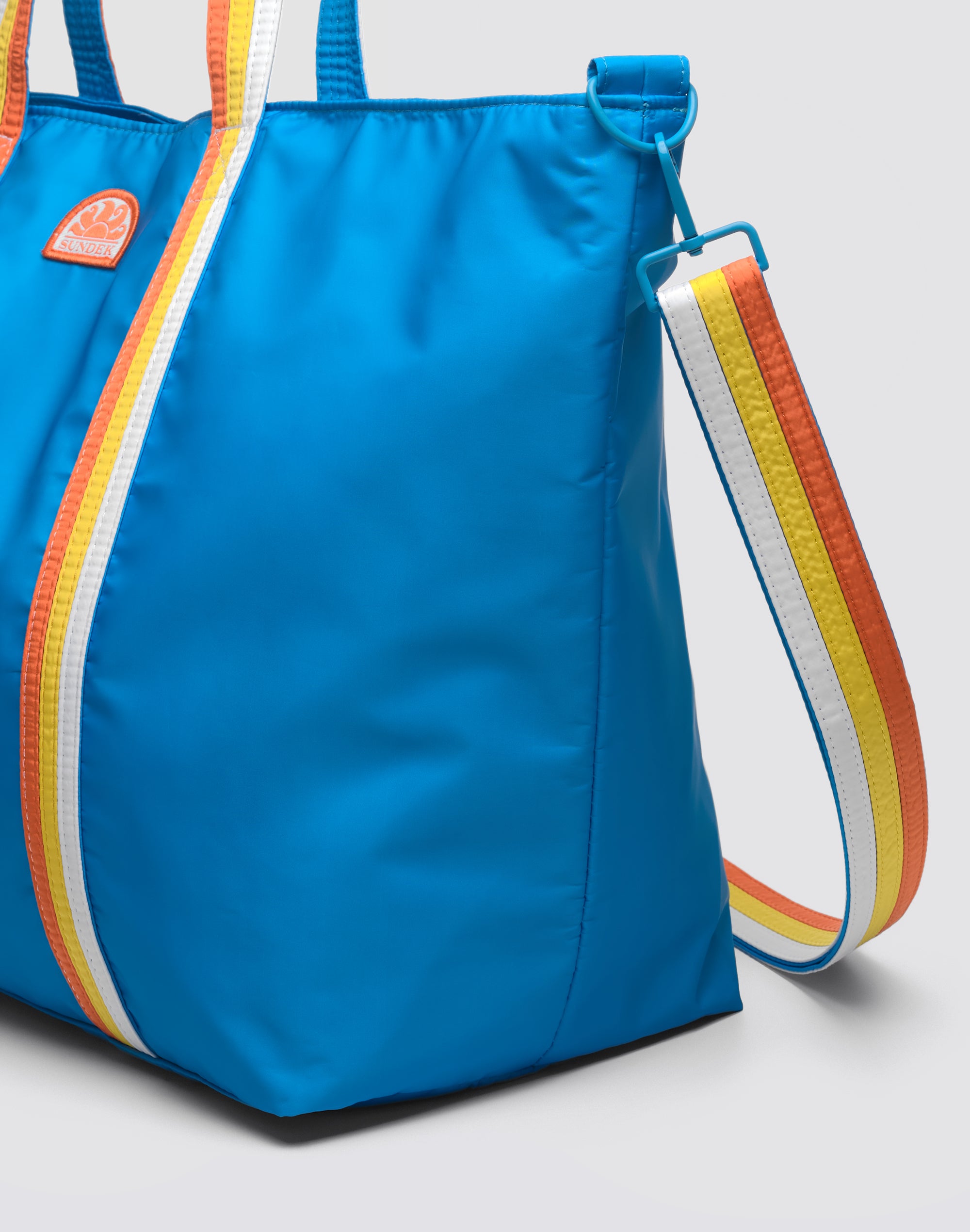sundek-bon-borsa-mare-tote-con-dettagli-arcobaleno-e-tracolla image 2